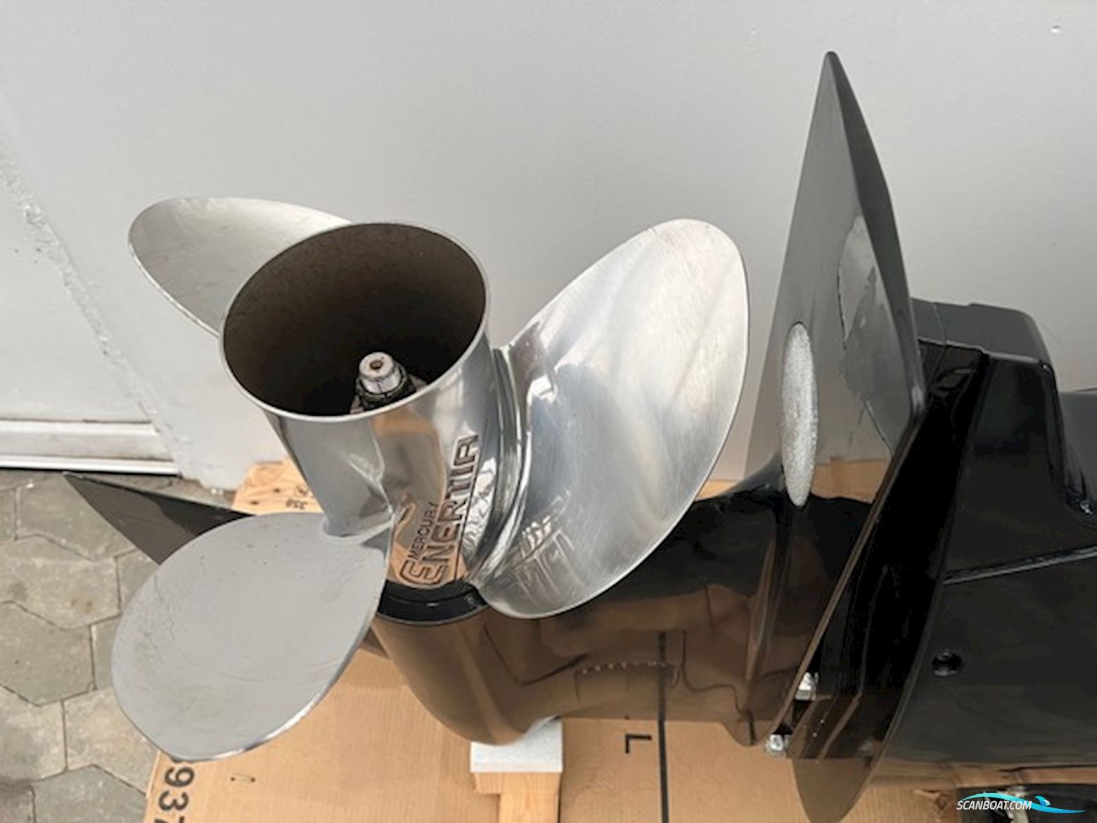 200 hk Mercury Verado Pro Four Stroke L6 XL