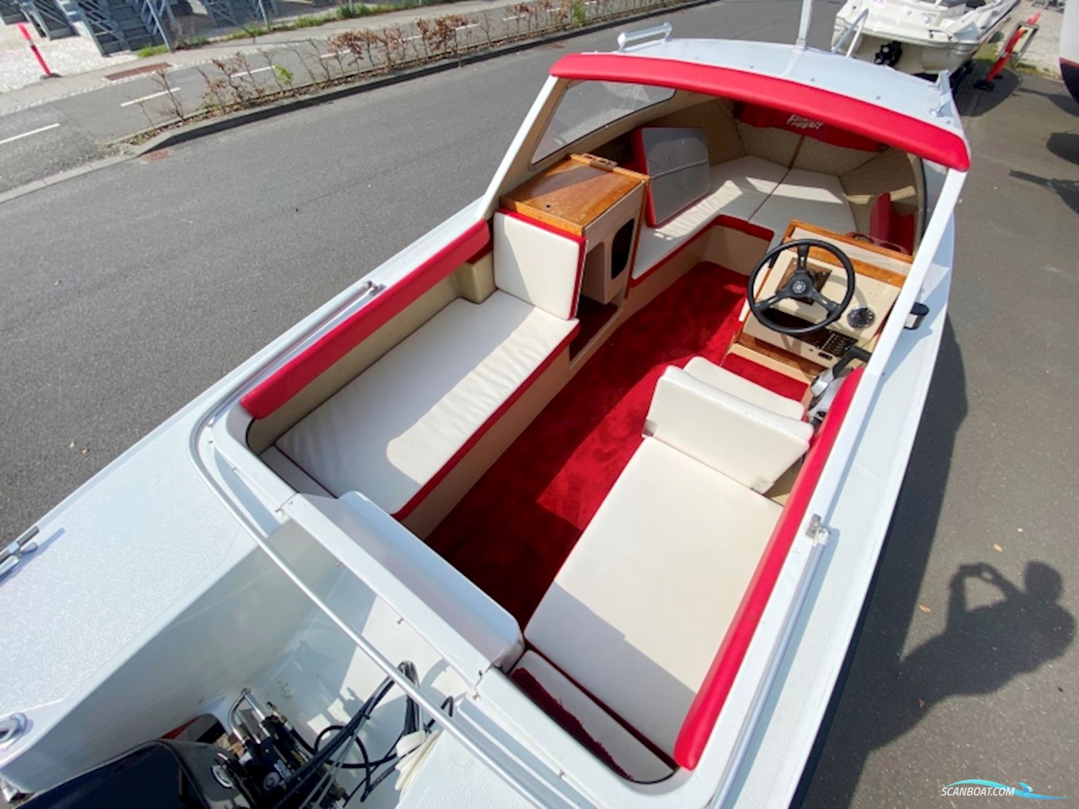 Flipper 570 HT Hardtopbåd