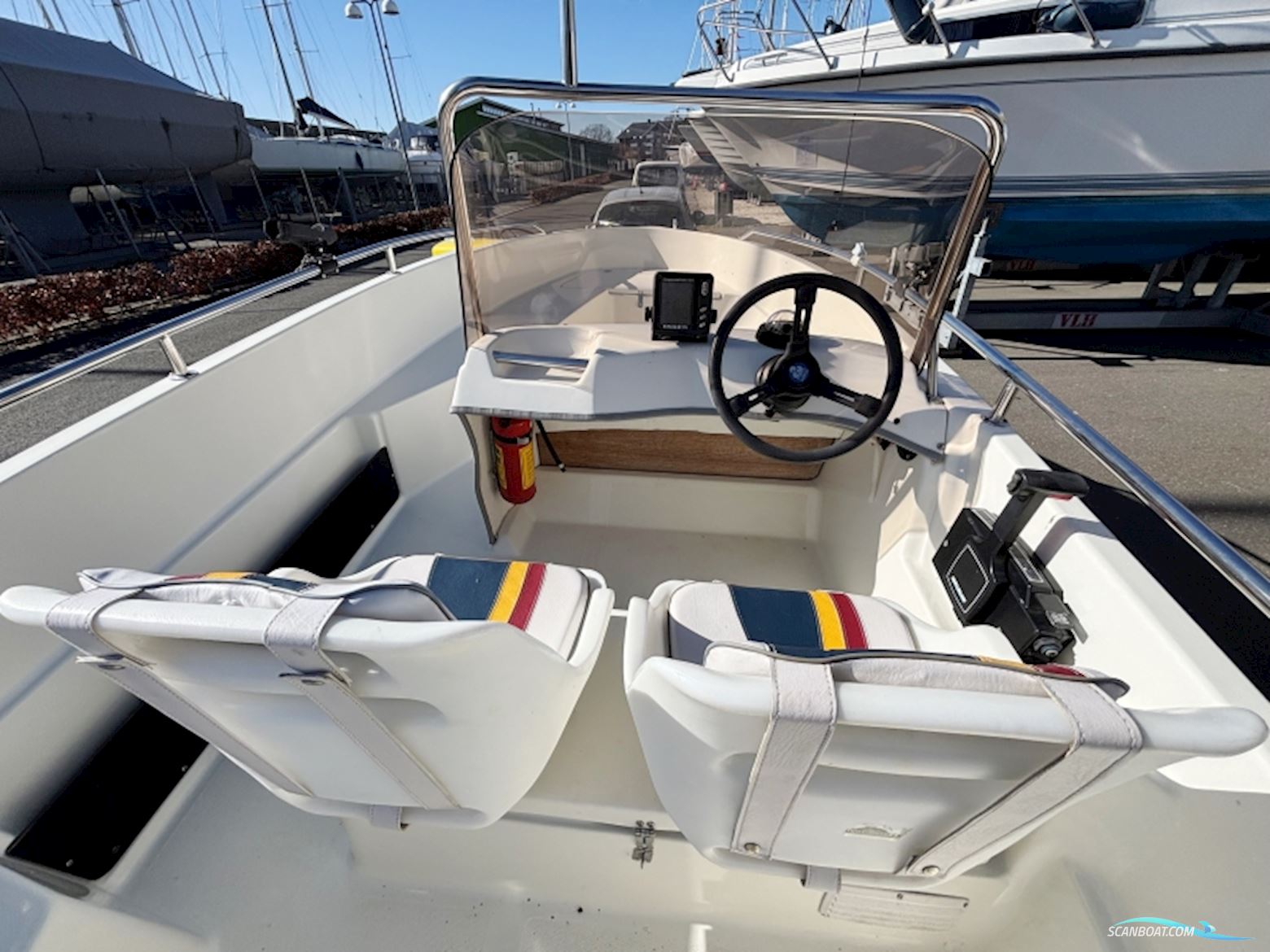 Ryds 475 GT Styrepultsbåd