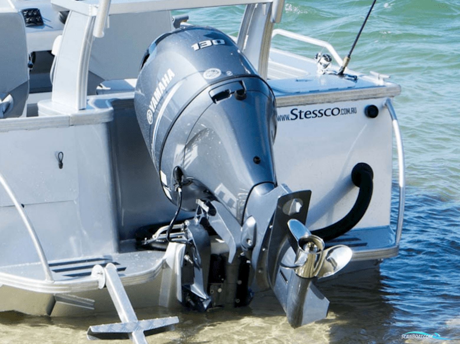 Yamaha 130 HK - Fjernbetjent, Elektronisk start, Powertrim