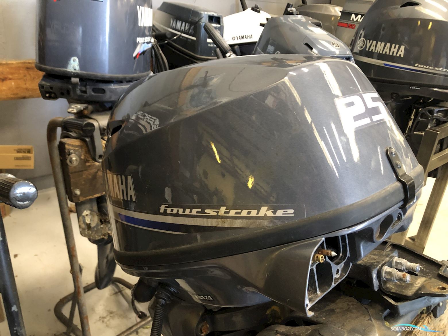 Yamaha F25Getl