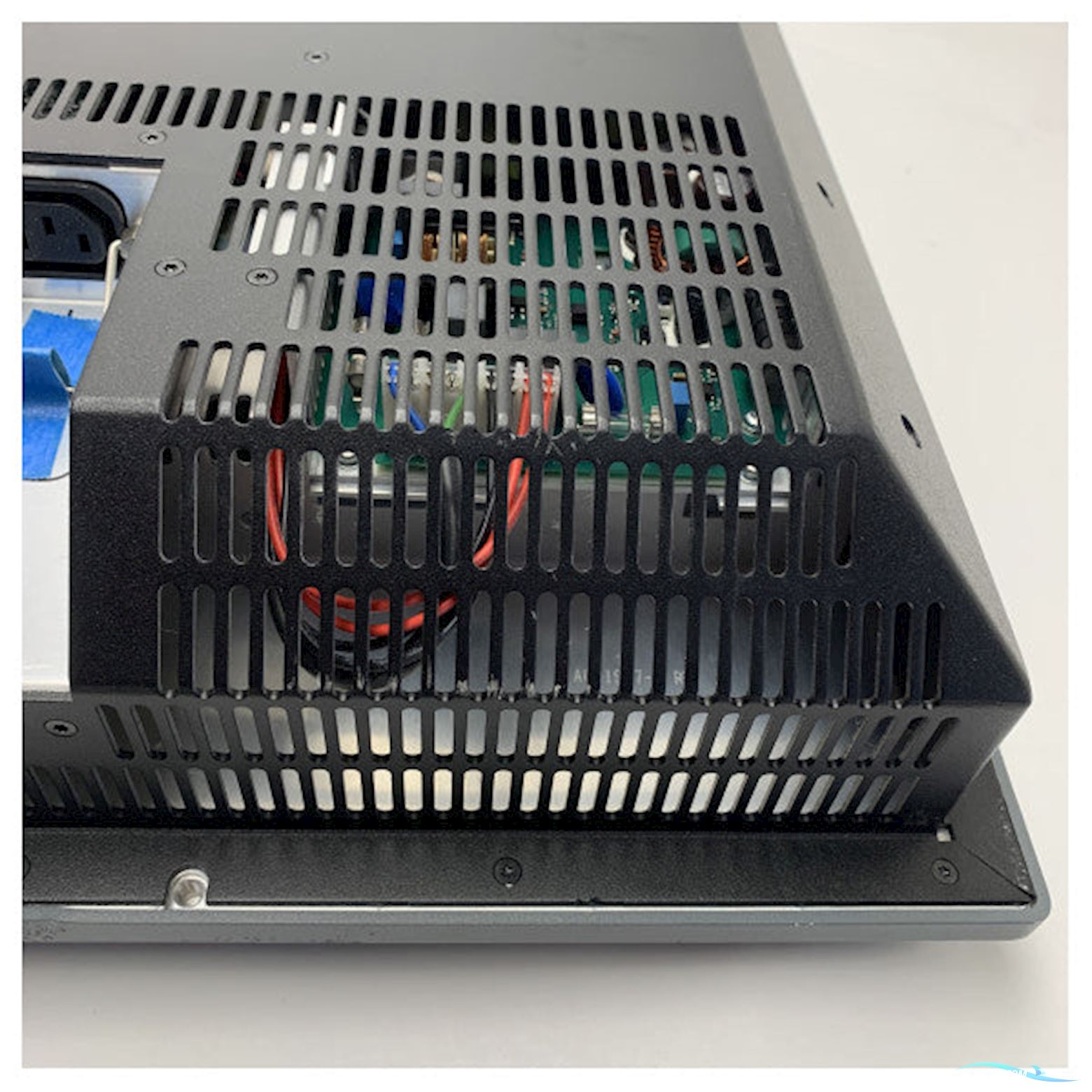 Alphatron JH 26T11 26 inch multifunctional marine display