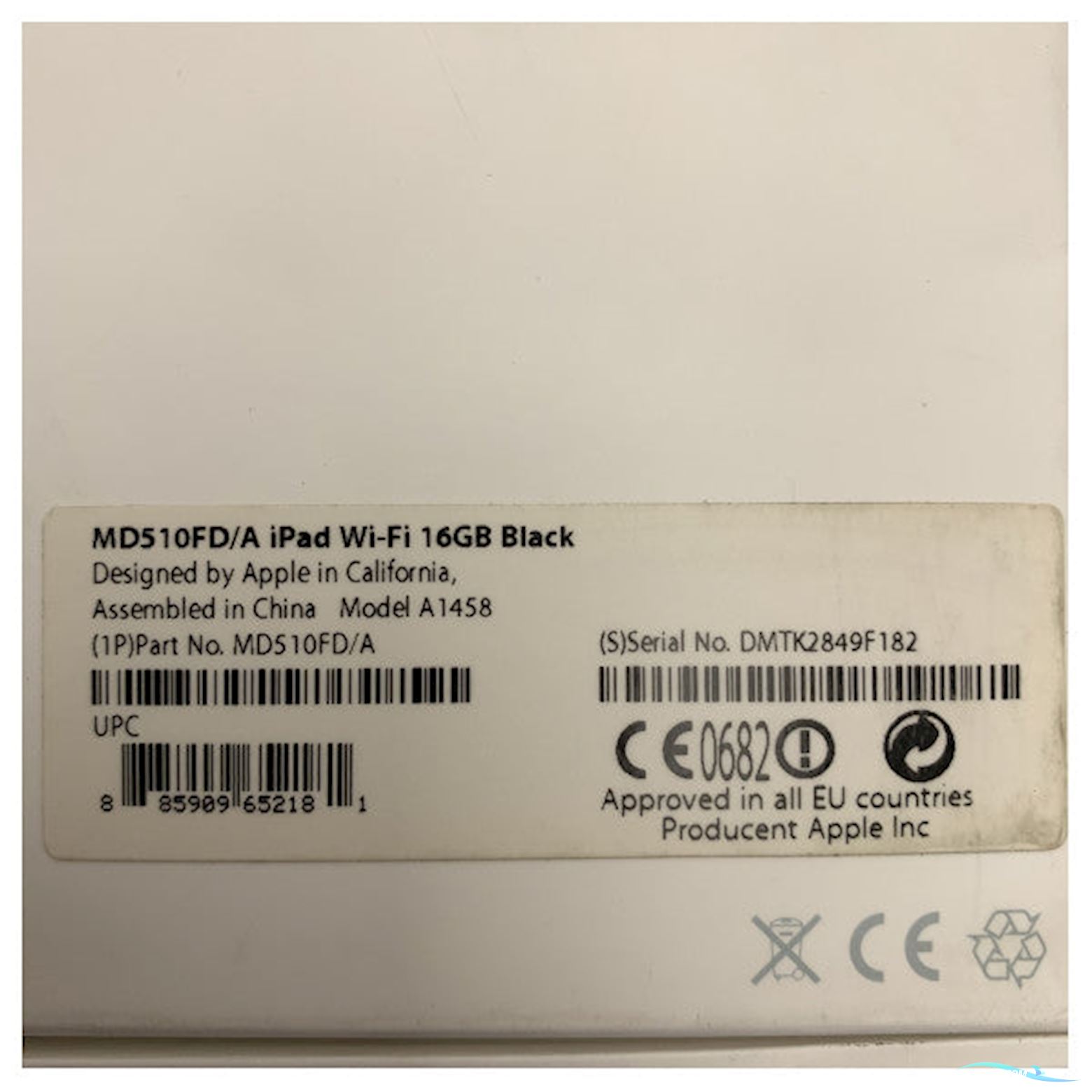 Apple iPad 4 16GB Black WiFi Retina Display Tablet Lightweight Model A1458