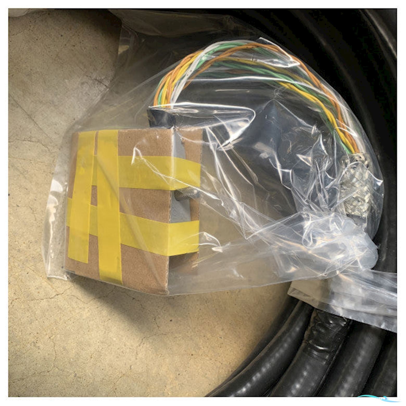 Furuno 30m 38-Pin Marine Scan Sonar Signal Cable for Reliable Ship Navigation Systems - 00697659000