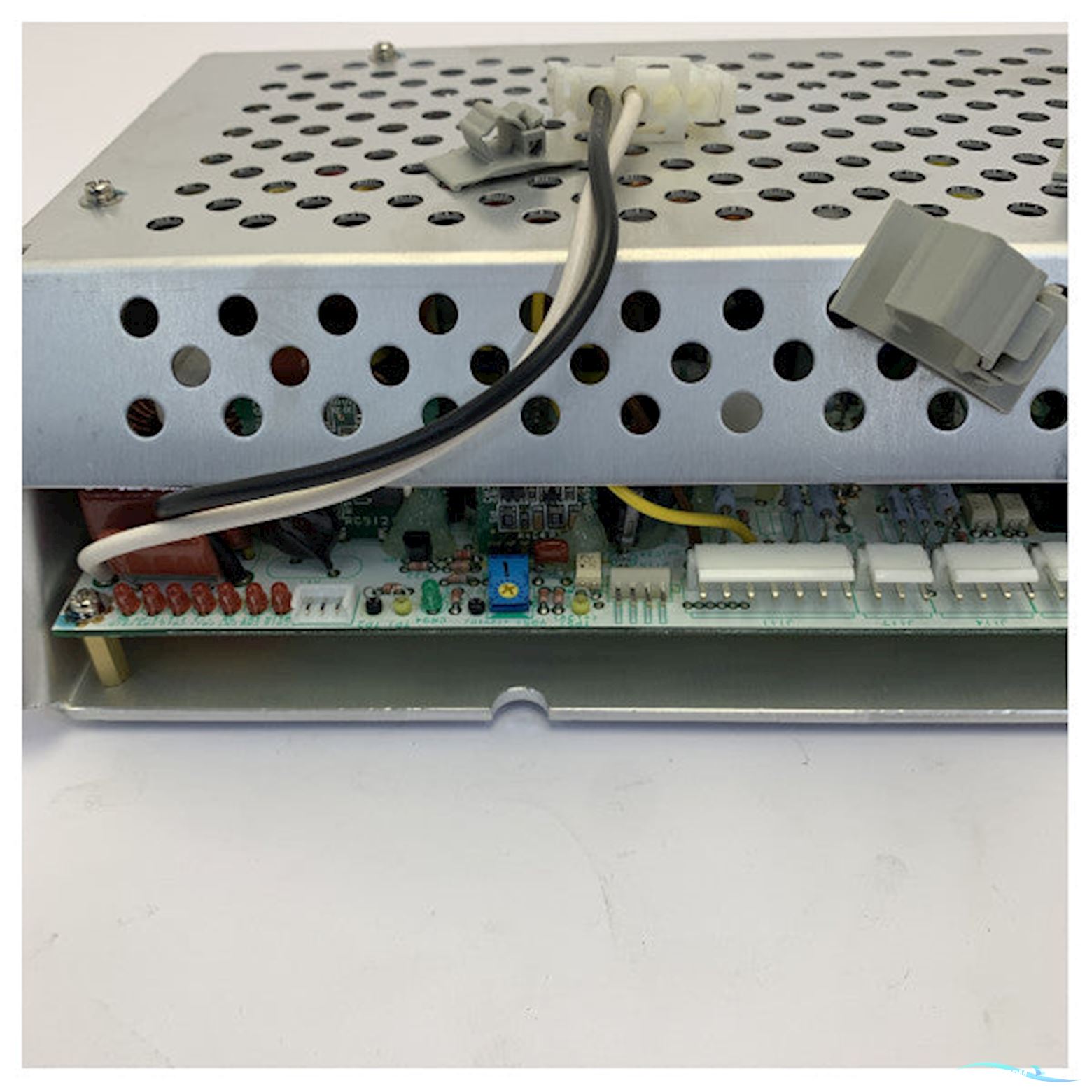 Furuno Far-2855 - 00110778000 S-Band Radar Power Supply Assembly 03P9187BZ AC220V Rdp-115-72