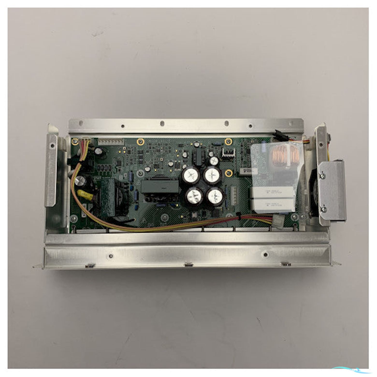 Furuno FAR-3000 EC3000-72 Marine Radar Power Block 220VAC Durable & Reliable Unit Boatequipment 2025, The Netherlands