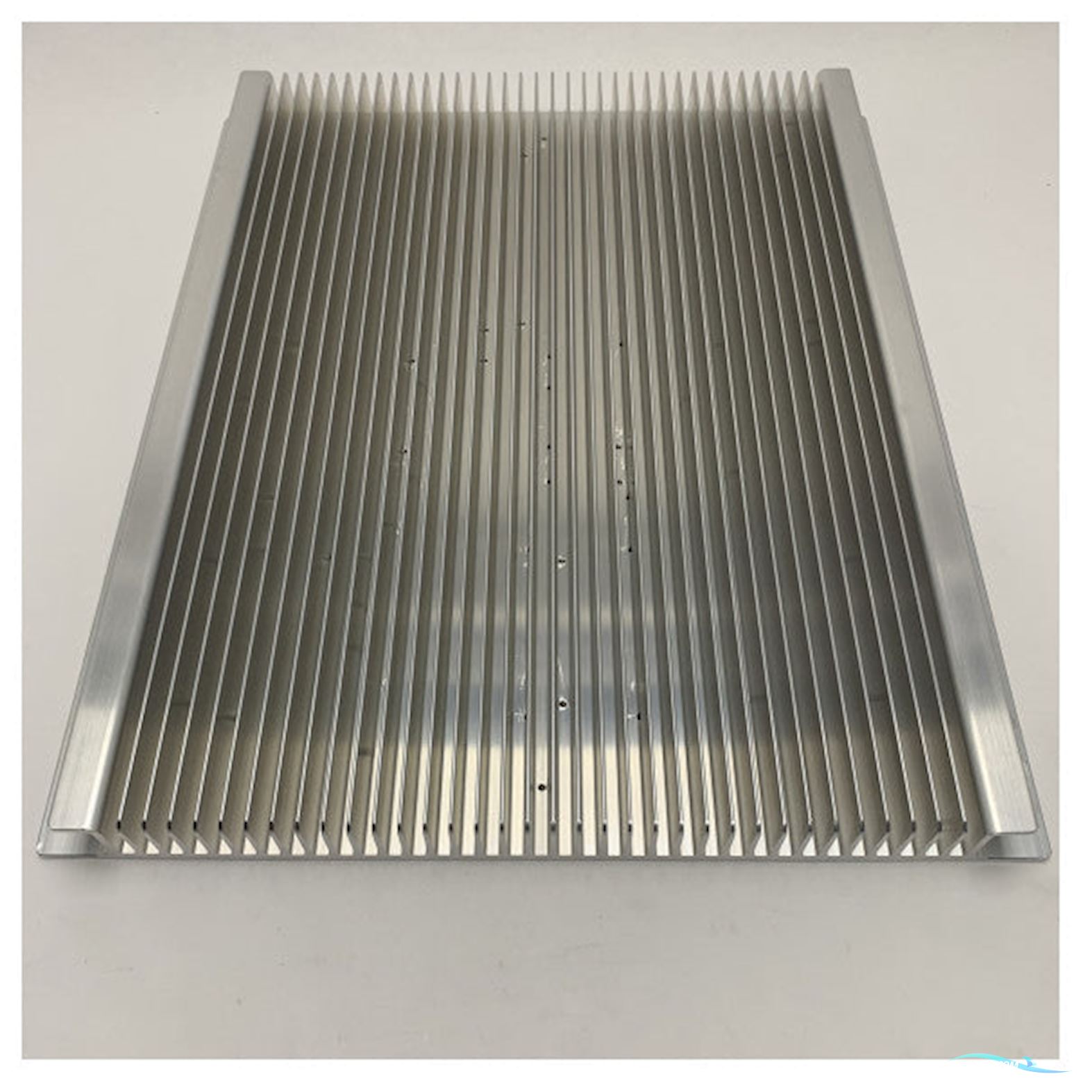 Furuno MF/HF Radio Heat Sink FS-2570 – Durable Aluminum Marine Cooling Solution Boatequipment 2026, The Netherlands