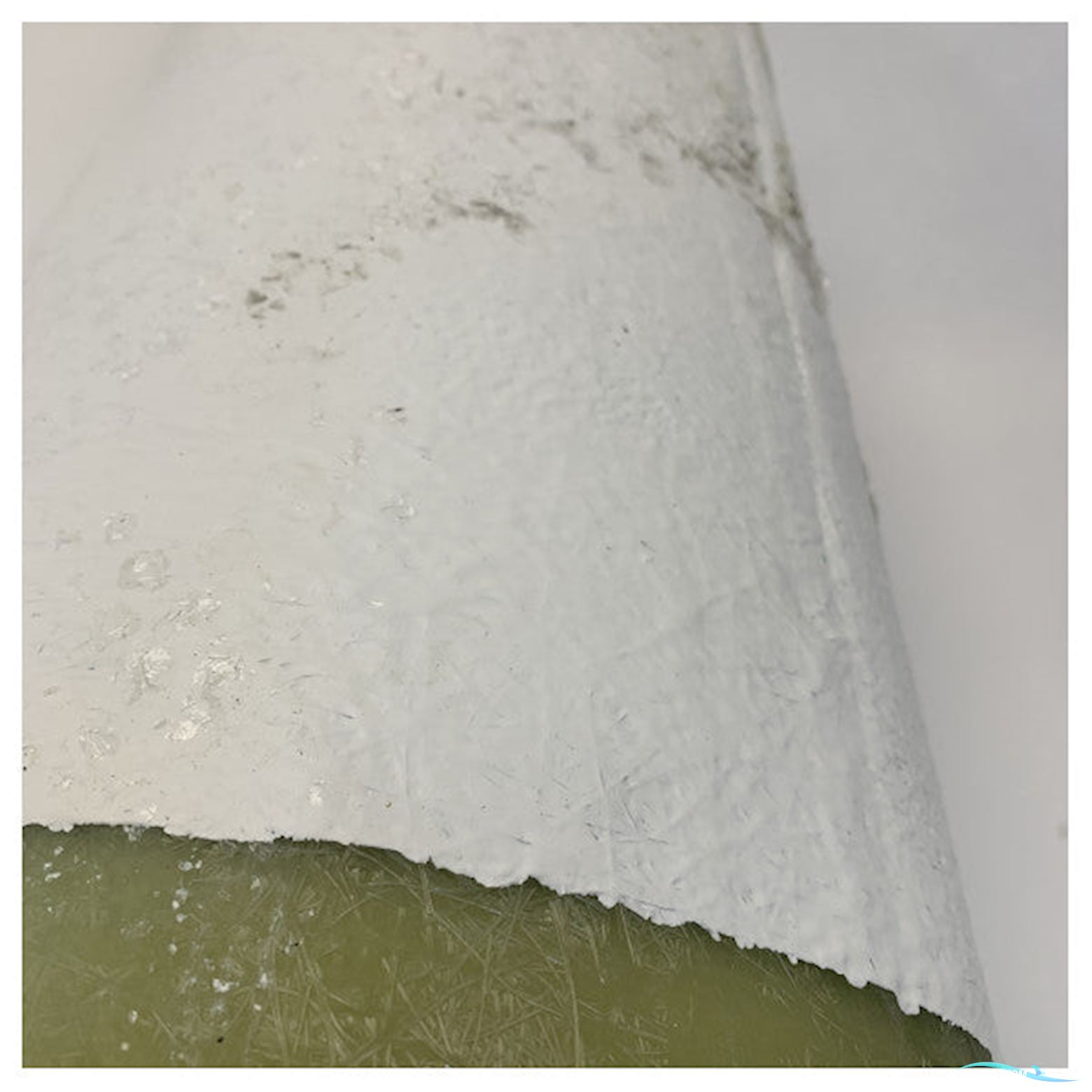 Moonlight Moody 45 DeckSaloon Gasbin from fibreglas white coated - PPG2439