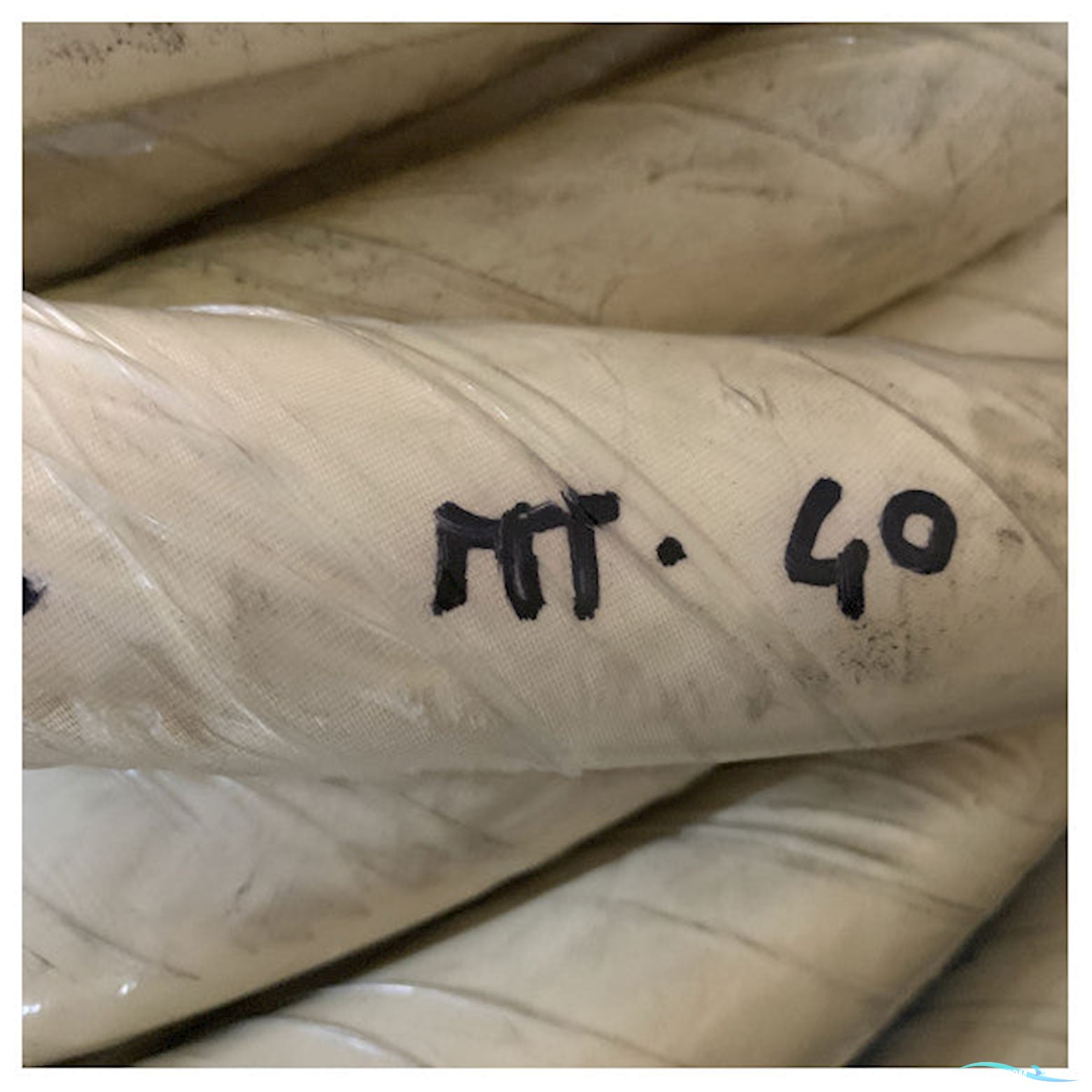Onbekend White Waterproof Oil-Resistant Flexible hose for Marine and Industrial Pipelines � 22mm Diameter, 40m Roll