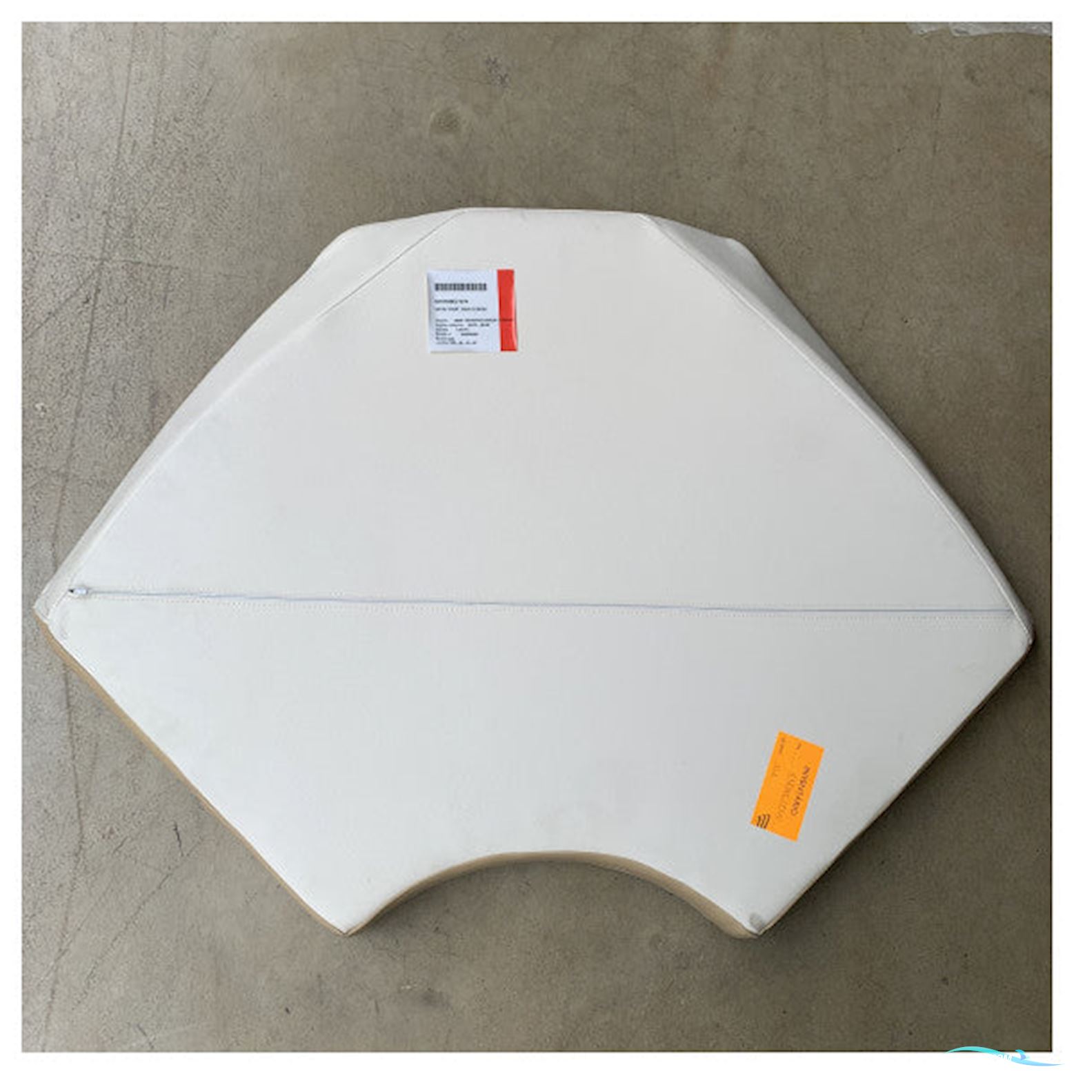 Quicksilver 540 Cruiser Front Cabin Cushion White - Beige - 878DEL151N