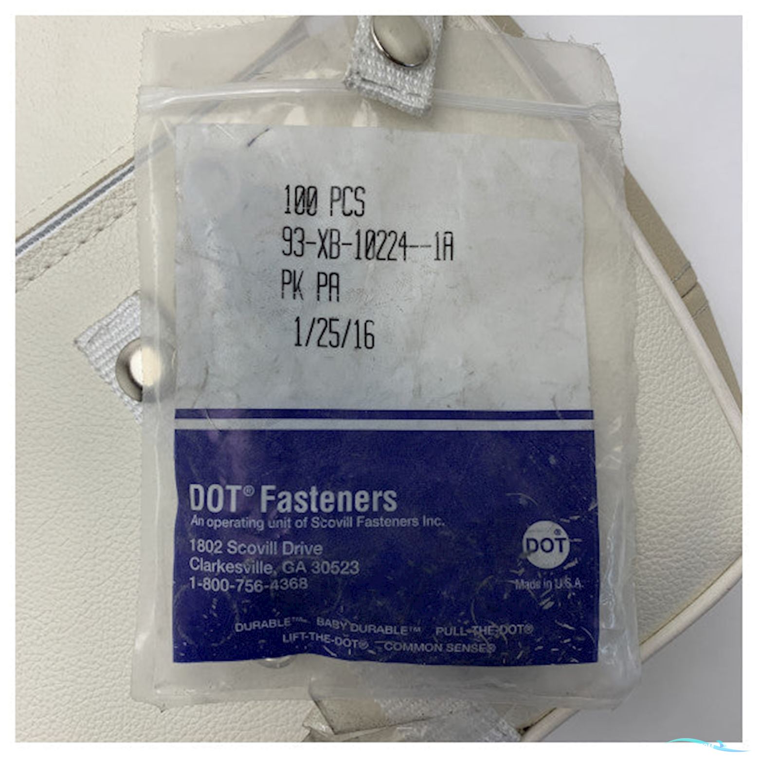 Quicksilver 540 Cruiser Right Cabin Cushion White - Beige - 878Del152N