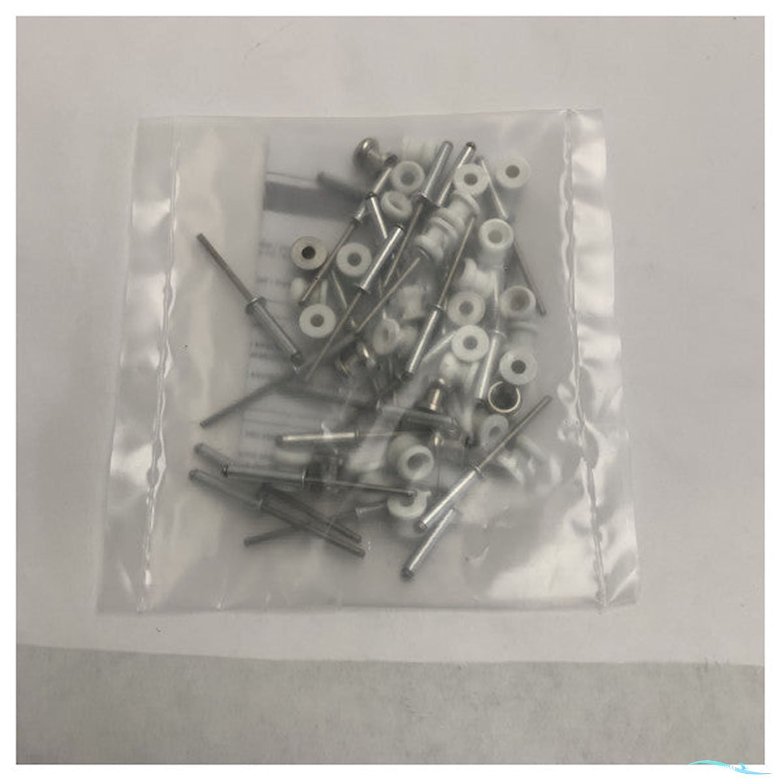 Quicksilver 595 Canvass Cockpit Enclosure Kit Black - VK_QS595IK1