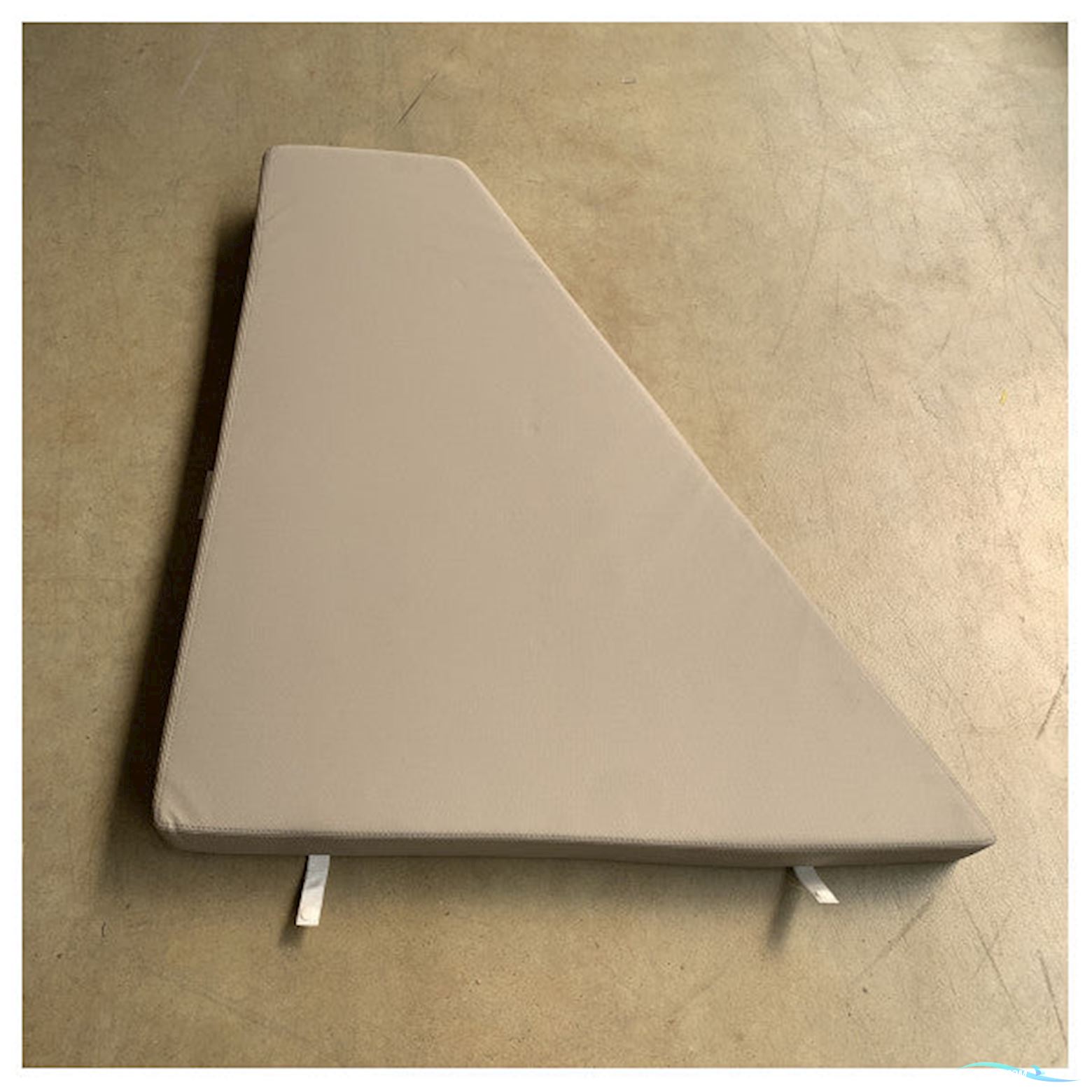 Quicksilver 675 Cruiser Sunlounge Filler Cushion - 2312966 Boatequipment 2025, The Netherlands