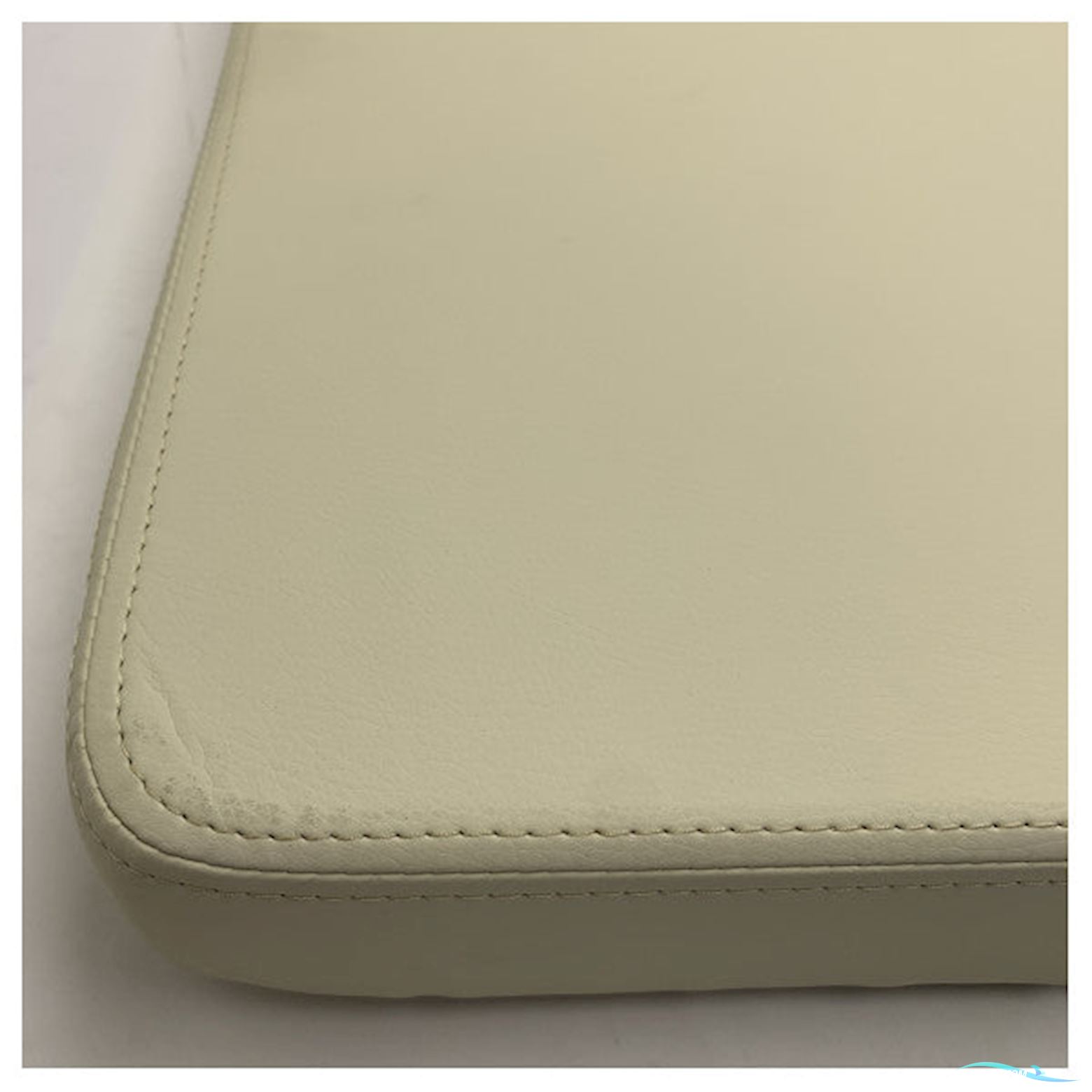 Quicksilver 855 Forward Facing Dinette Seat Cushion White - 2202556