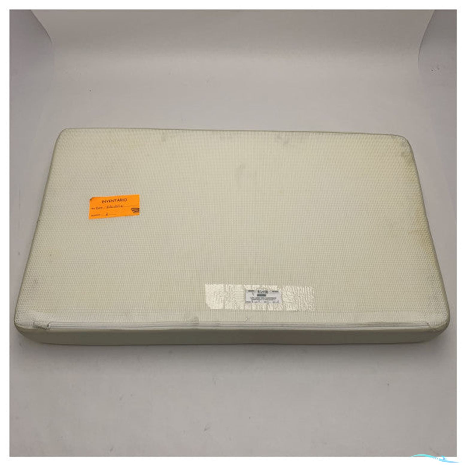 Quicksilver 855 Table Into Bed Conversion Cushion White - 2202554