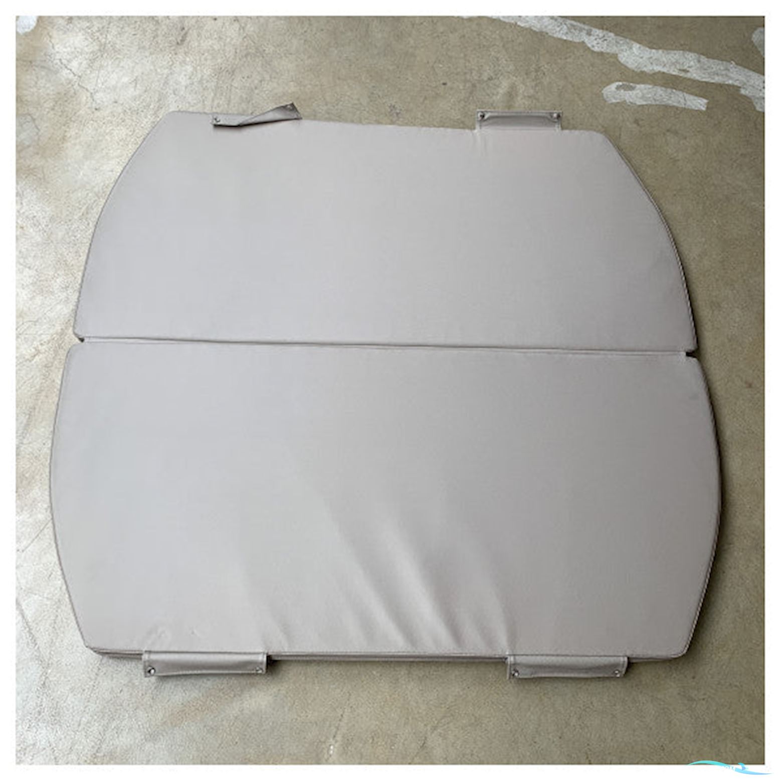 Quicksilver Activ 605 Open Bow Insert Cushion Grey - 2210266 Boatequipment 2025, The Netherlands