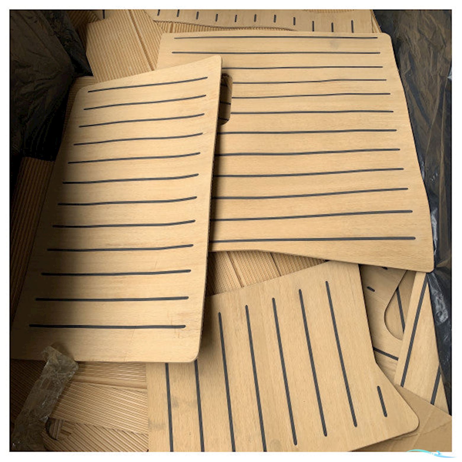 Quicksilver Activ 675 Sundeck Flexiteak Teak Deck Kit - 2371568