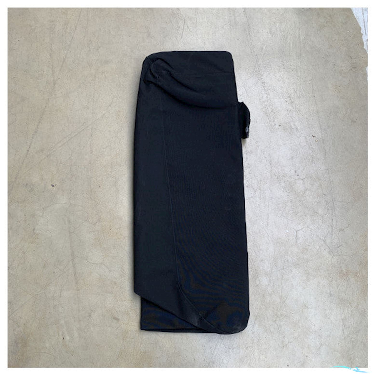 Quicksilver Activ 675 Sundeck Sunbrella Consolve Cover Black - VK_QS675Sdcc!