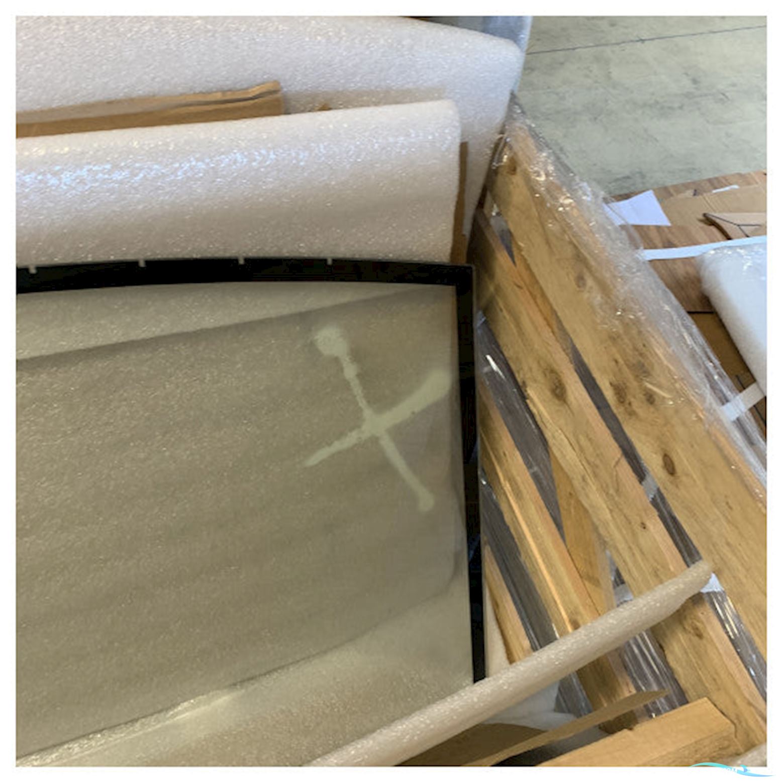 Quicksilver Activ 705 Weekend Cabin Front Glass Windshield New - 2076594