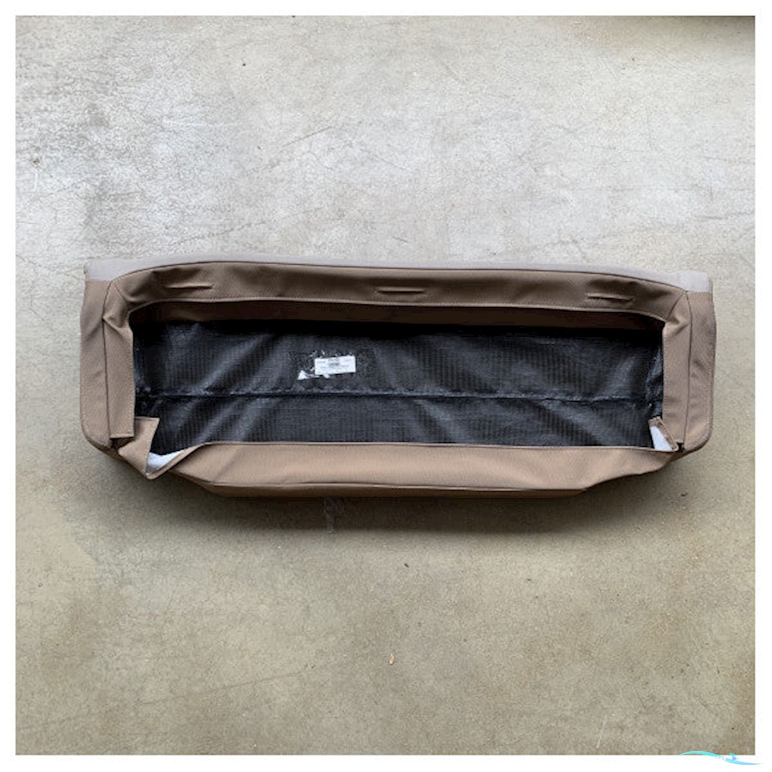 Quicksilver Activ 805 SunDeck Leaning Post Cushion Brown - 2338748