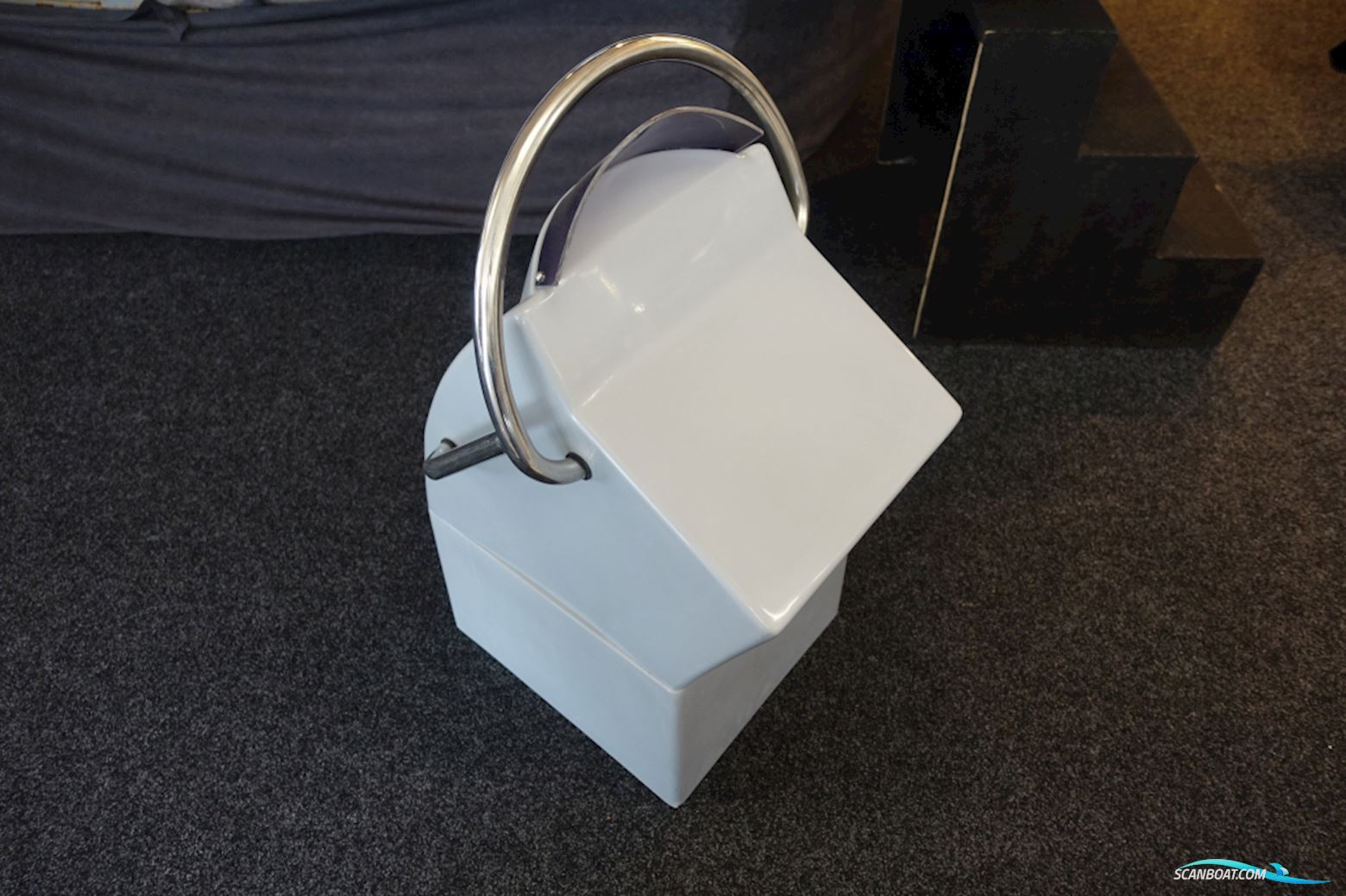 Stuur Console For Rib