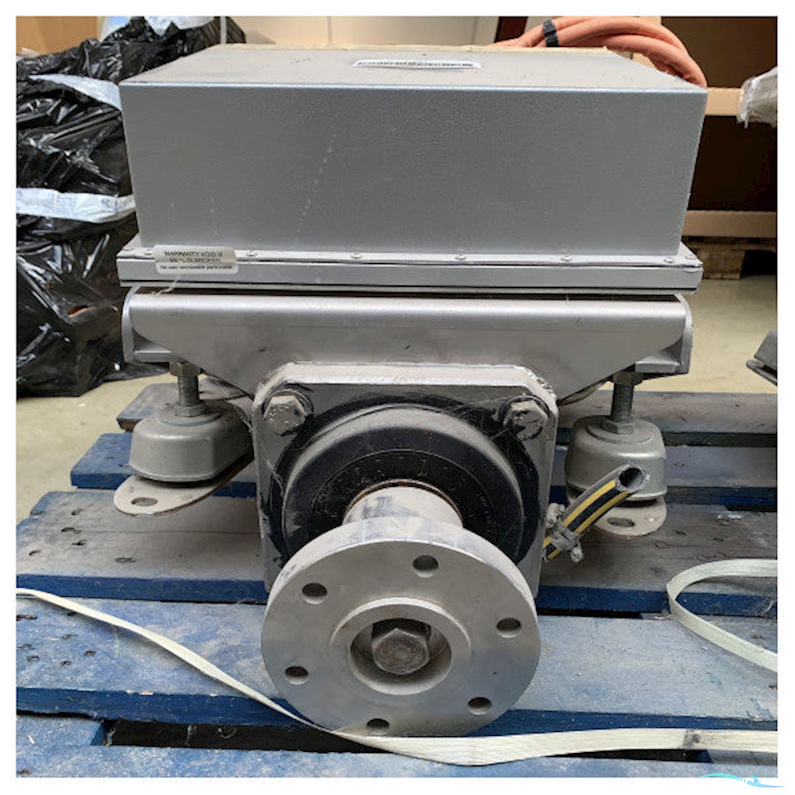 USED Regen Nautic SPM218-143-3 145 kW electric marine inboard engine 