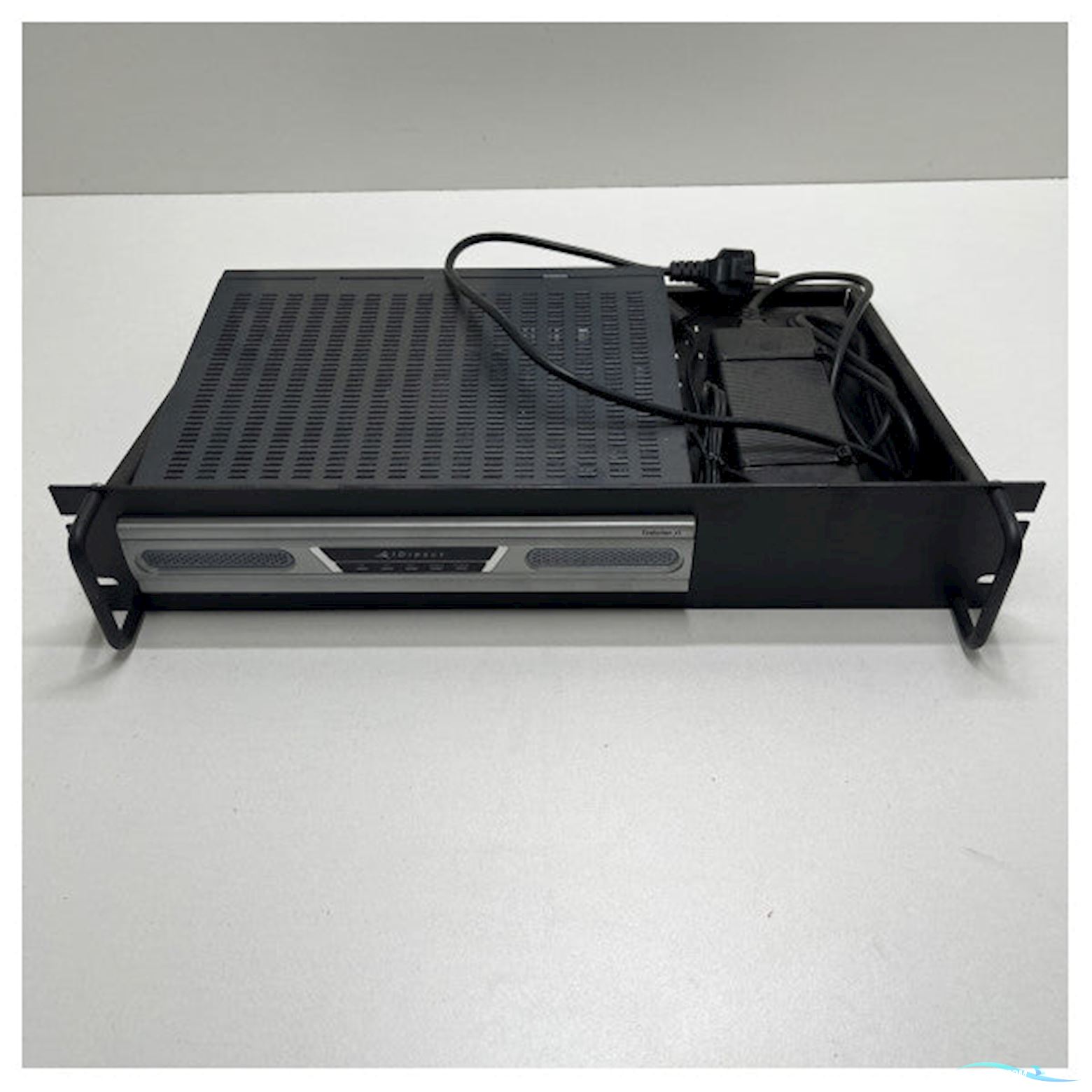 Evolution X5 DVB-S2 Remote Satellite Router - K0000066-0003