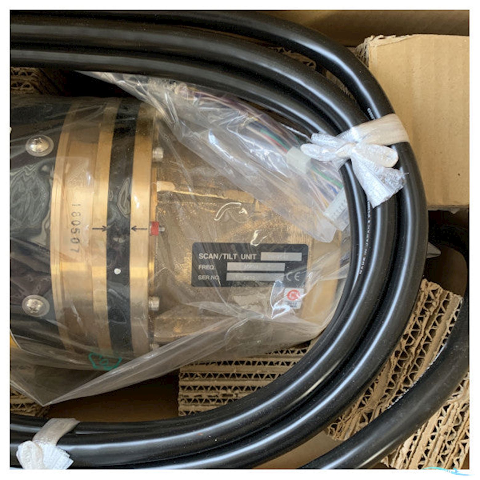 Furuno CH-250 60 Khz Marine Searchlight Sonar Soundome Transducer