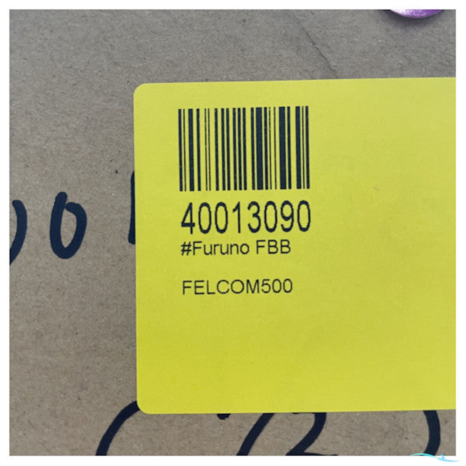 Furuno Felcom 500 Inmarsat FleetBroadband antenne system