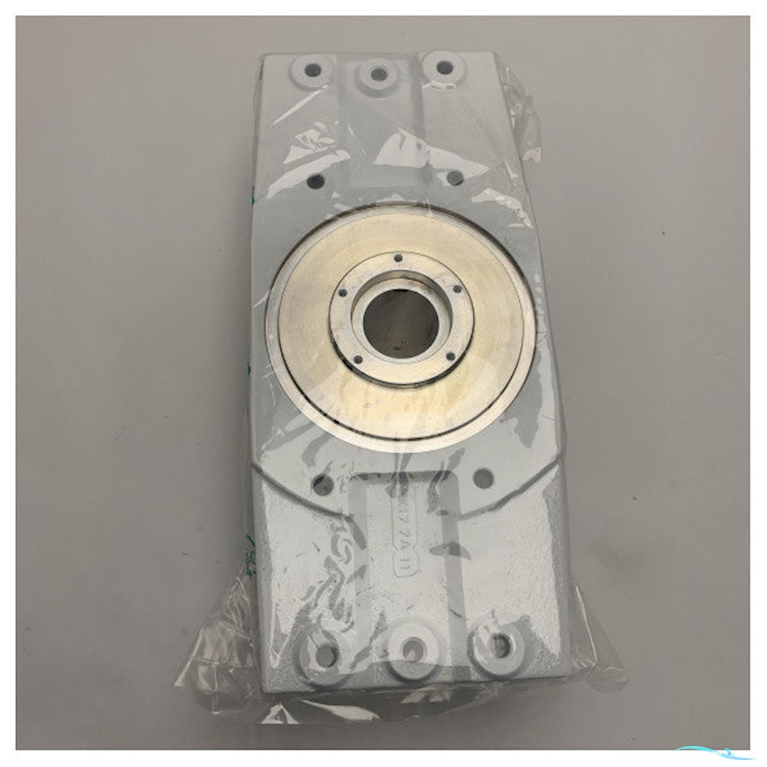 Furuno River Radar Antenna Base RHR2014 - 03-154-3201-2 Bootaccessoires 2025, The Netherlands