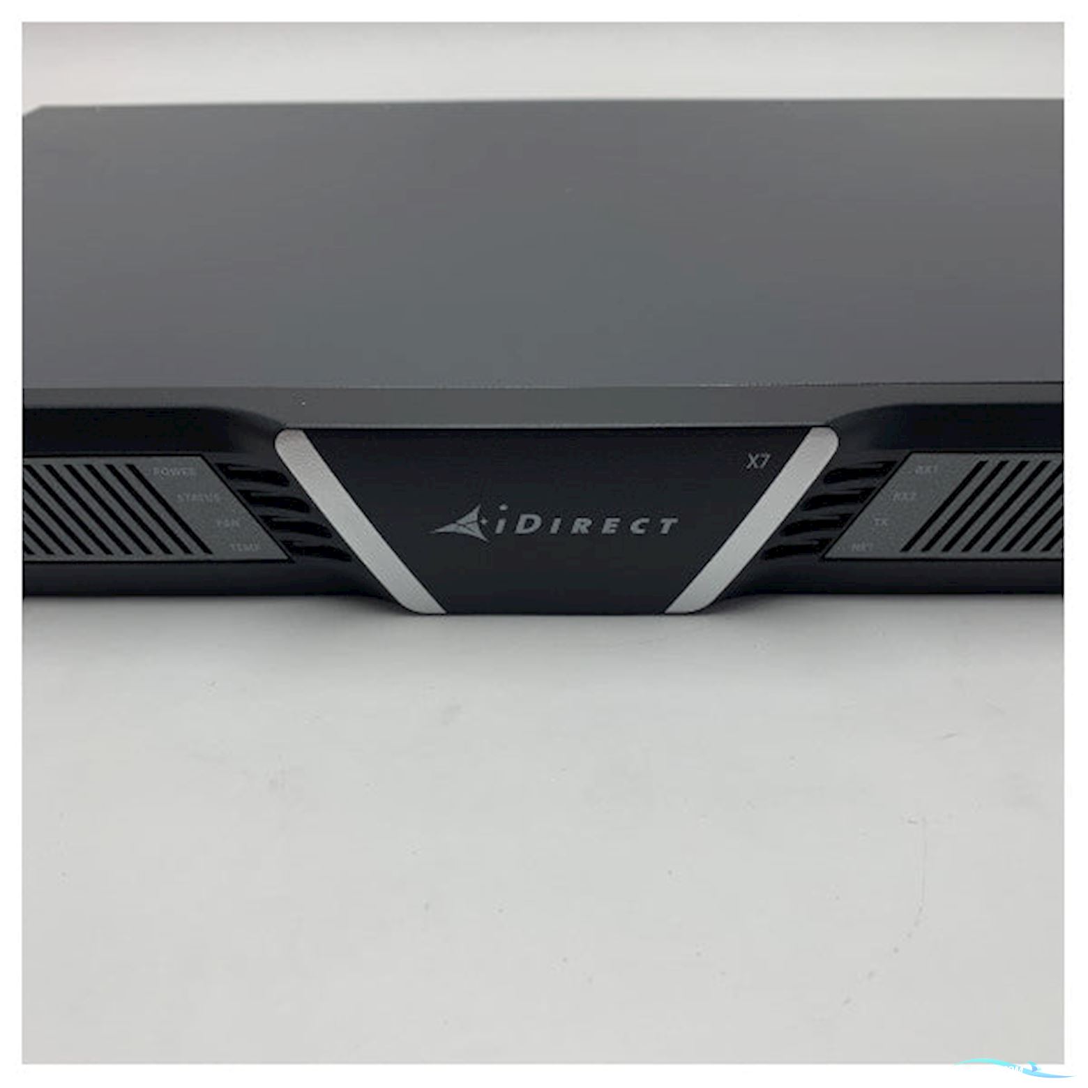 iDirect X7 Series Satellite Router - Modem K0000103-0013