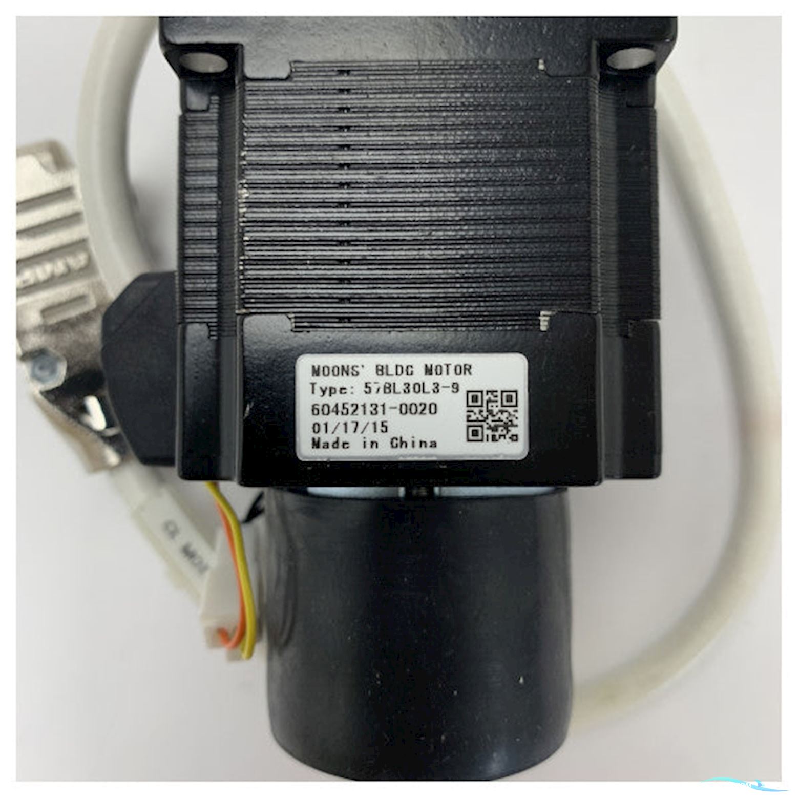 Intellian V1-4003 Cross Level Drive Motor Set With Brake For V110