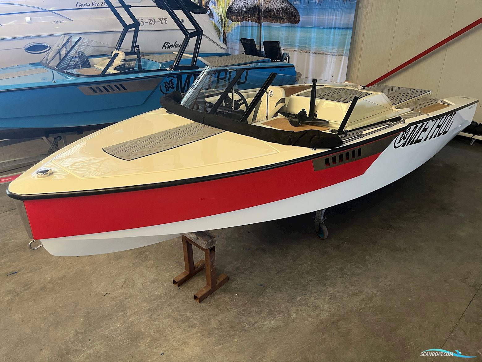 Method Wake Ski 6.2 Wakeboard- Waterski Boat With 440HP Red Bootaccessoires 0, The Netherlands