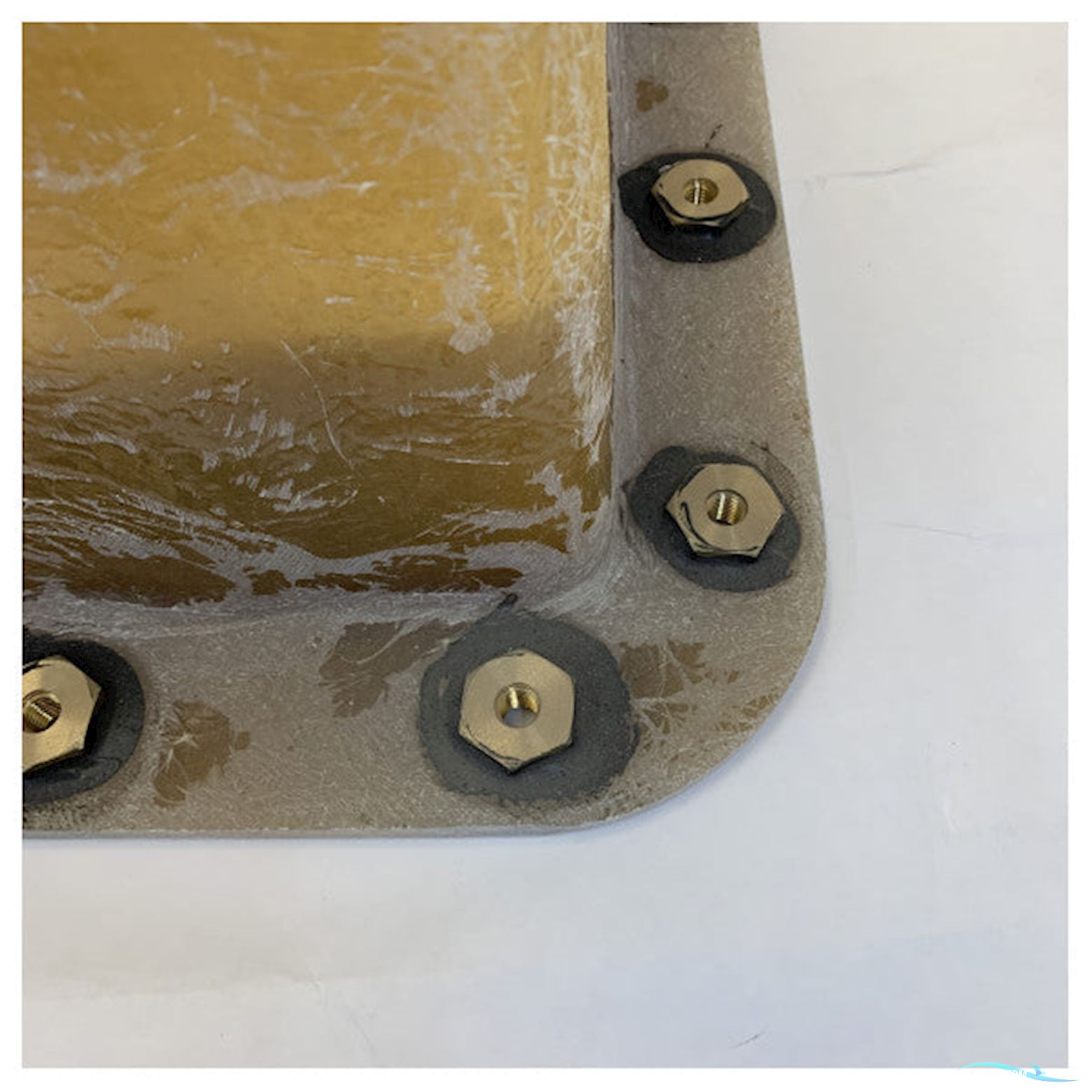 Quick BTQR240-140 GRP Bowthruster Build-In Flange