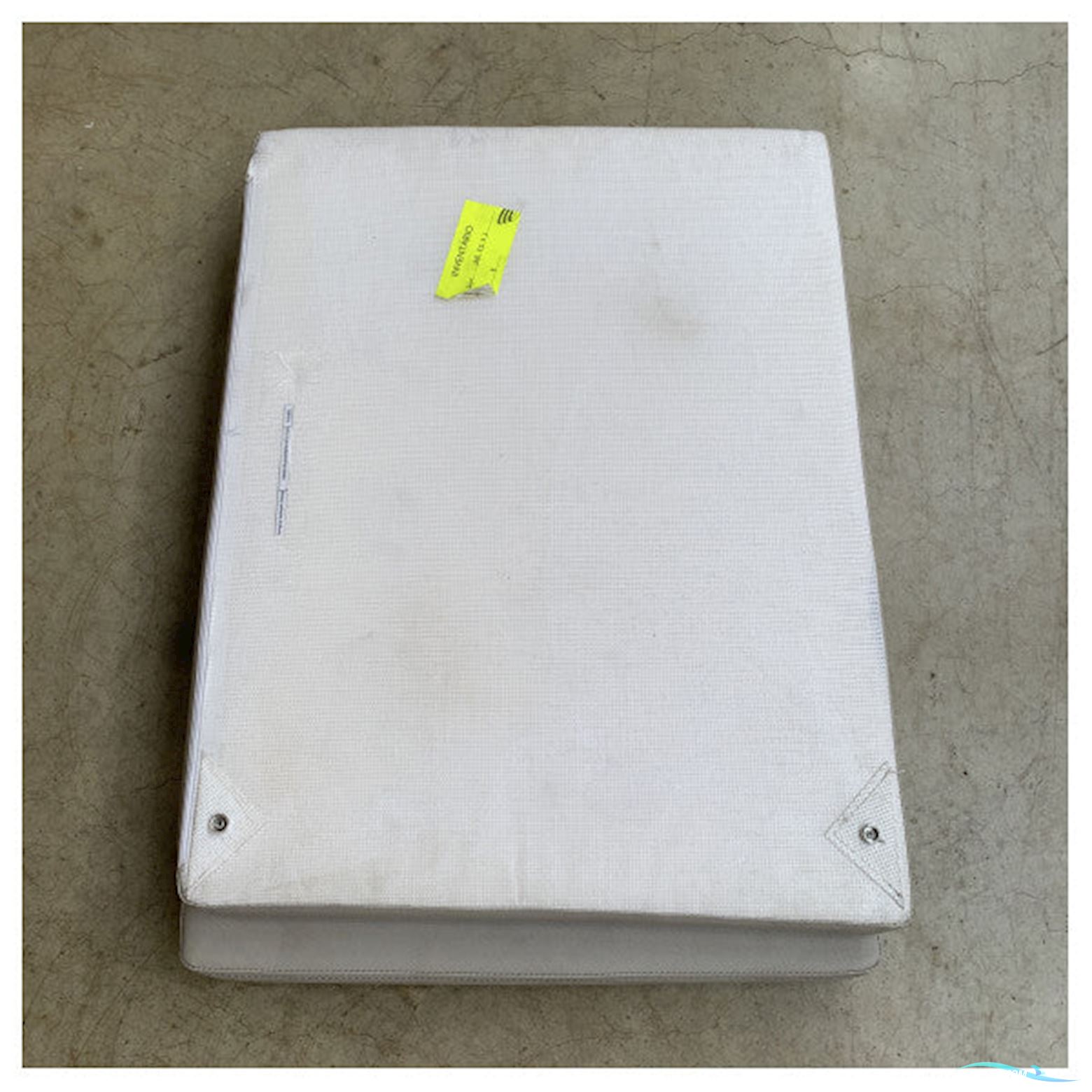 Quicksilver 605 Sundeck forward Sundeck Cushion White - 2087973