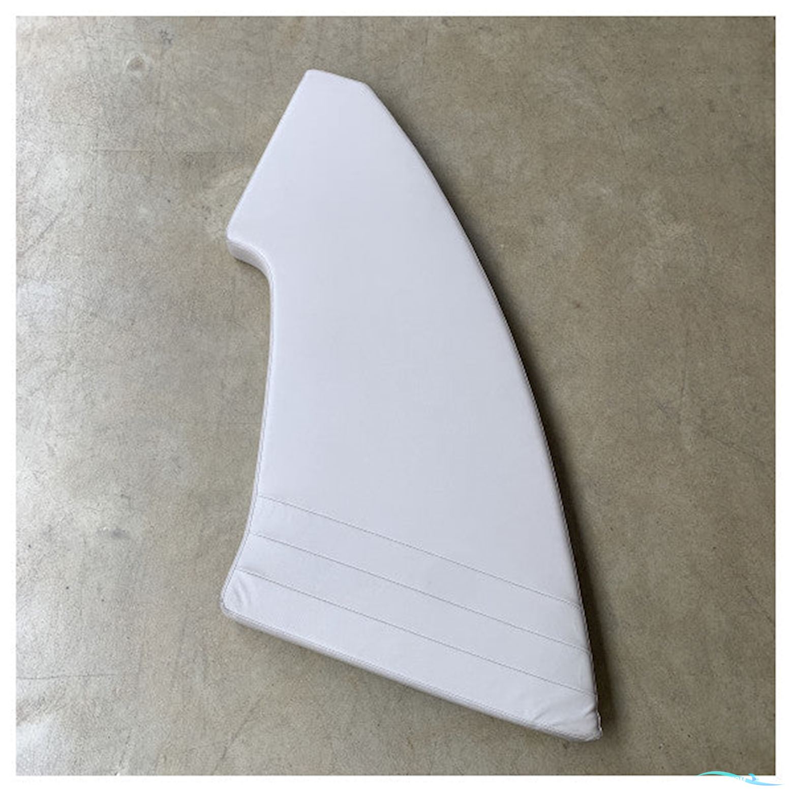 Quicksilver 675 Pilothouse Starboard side Berth Mattress white - 2118166 Bootaccessoires 2025, The Netherlands