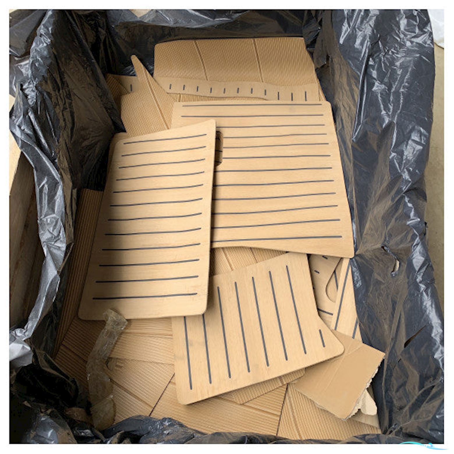 Quicksilver Activ 675 SunDeck Flexiteak Teak Deck Kit - 2371568