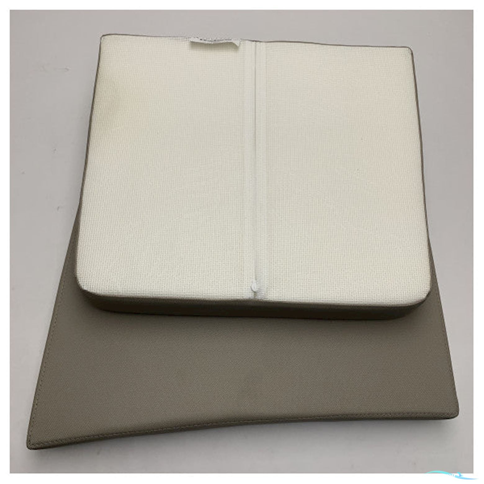 Quicksilver Active 455 Cabin Forward Cabin Mattress filler cushion grey - 2211640