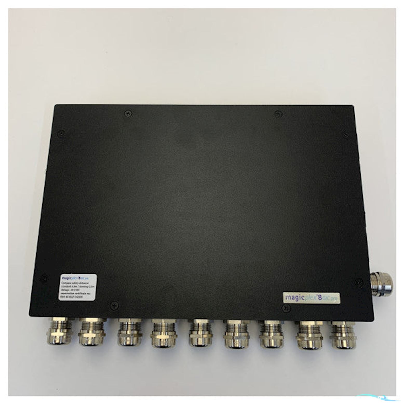 Veinland MagicPlex 8 GIC Pro 8 NMEA to Ethernet Converter Box