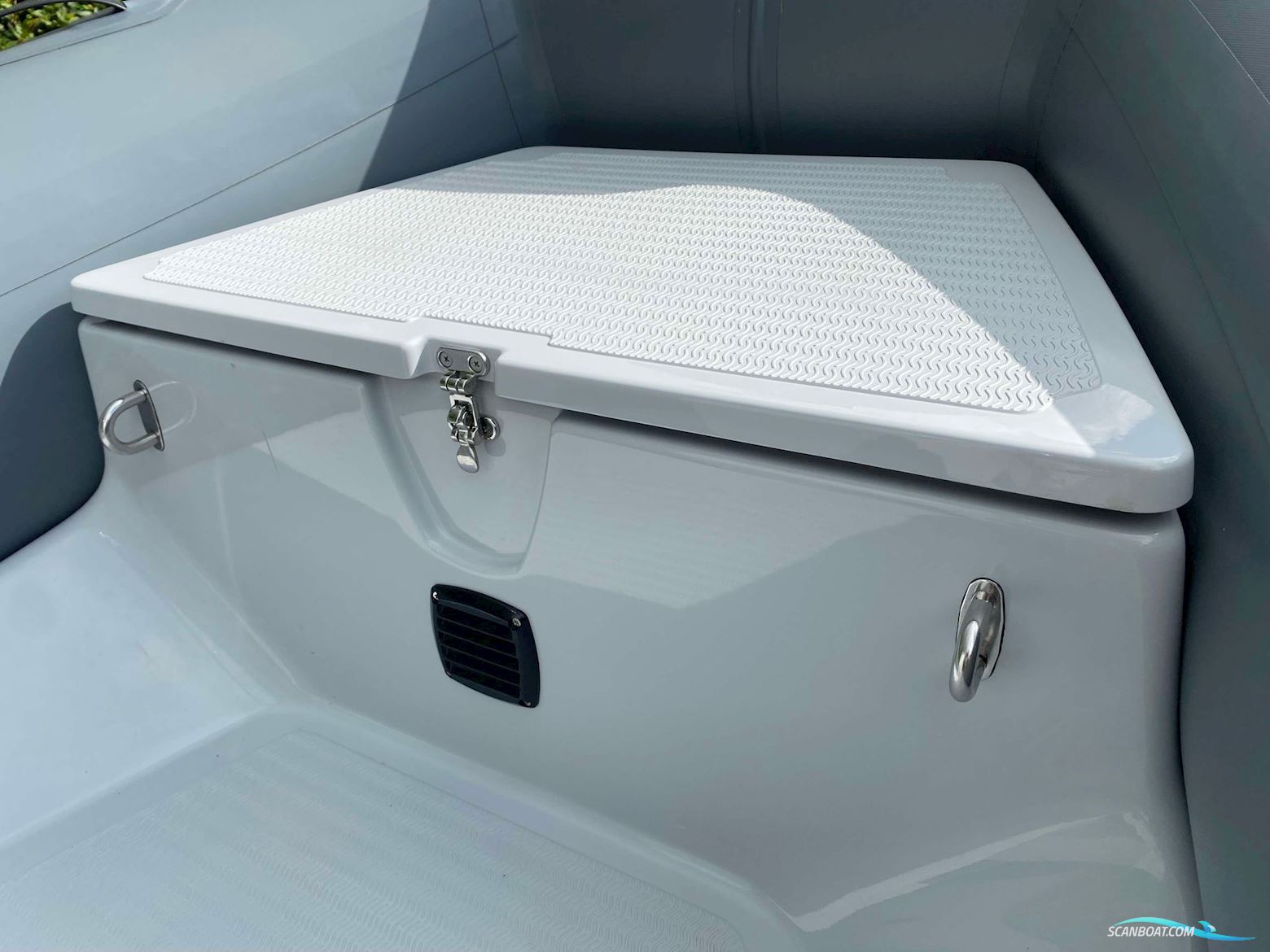 Grand S420NS med Epropulsion EL-Motor