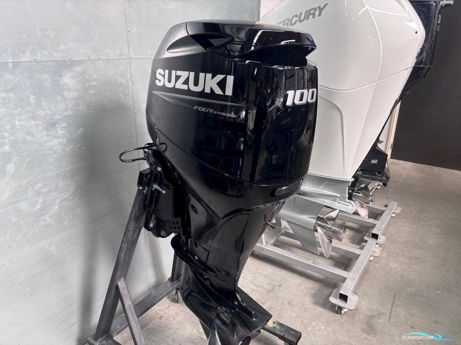 Suzuki DF100Btl