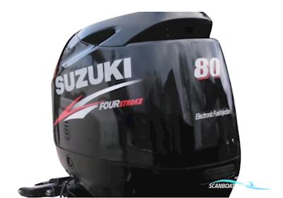 Suzuki DF80A Bootsmotor 2011, mit Suzuki DF80A EFI motor, Dänemark