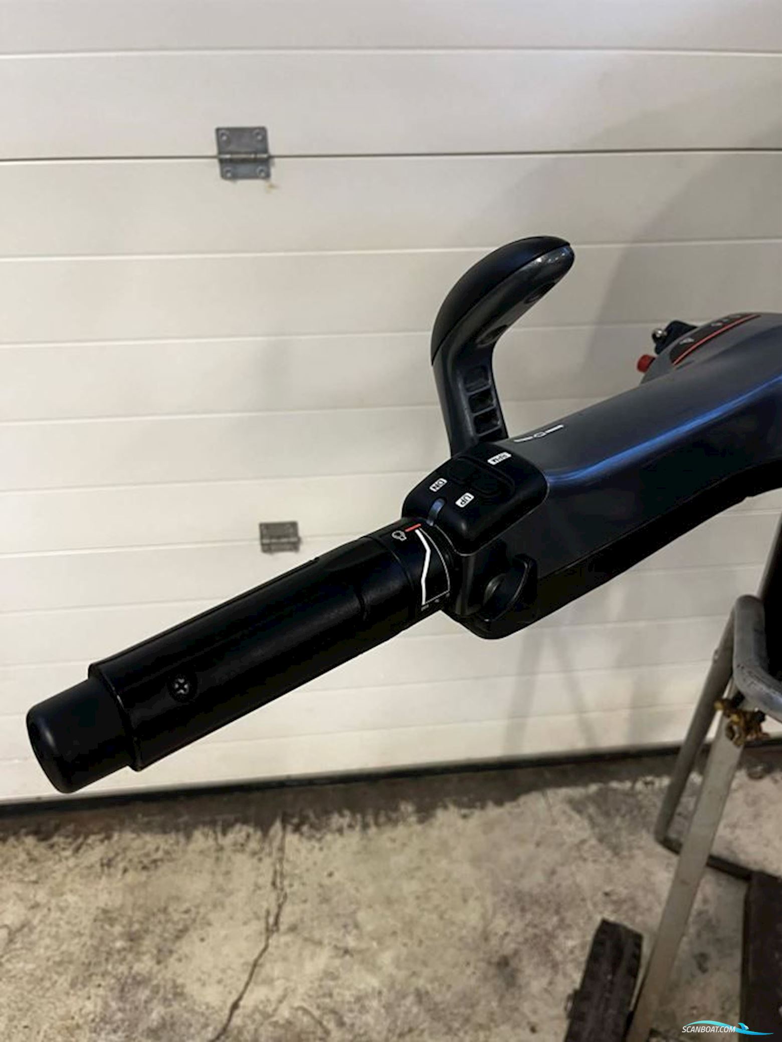 Yamaha F40 Håndholdt