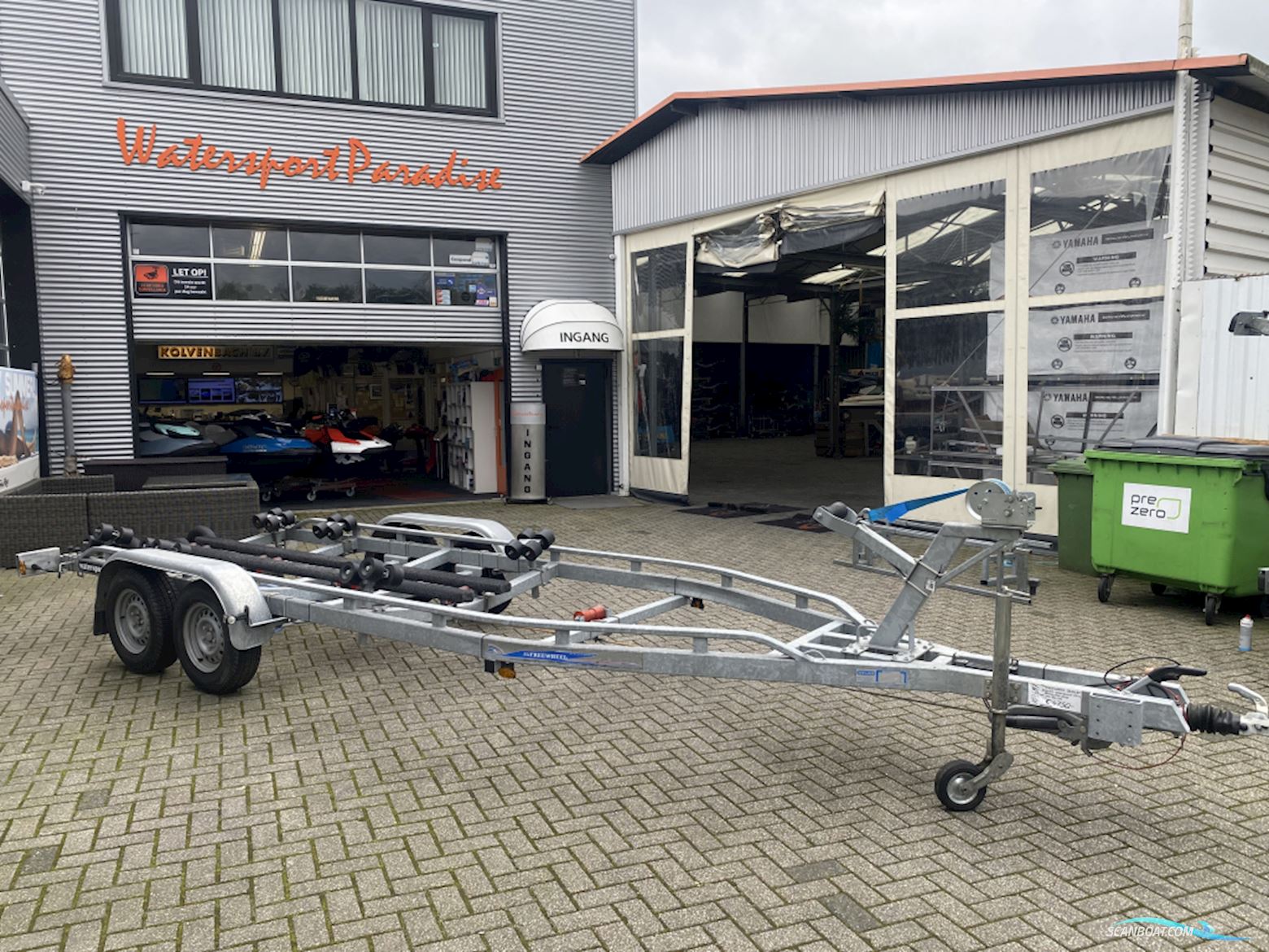 Freewheel Rollentrailer Bootstrailer 2015, Niederlande