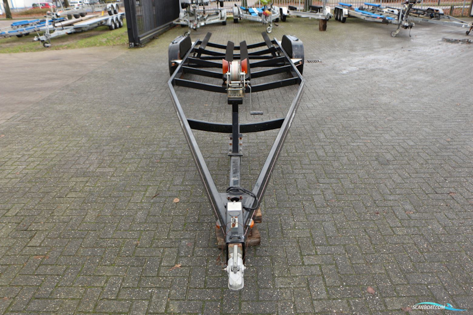 Heritage 2-Asser Stallingstrailer