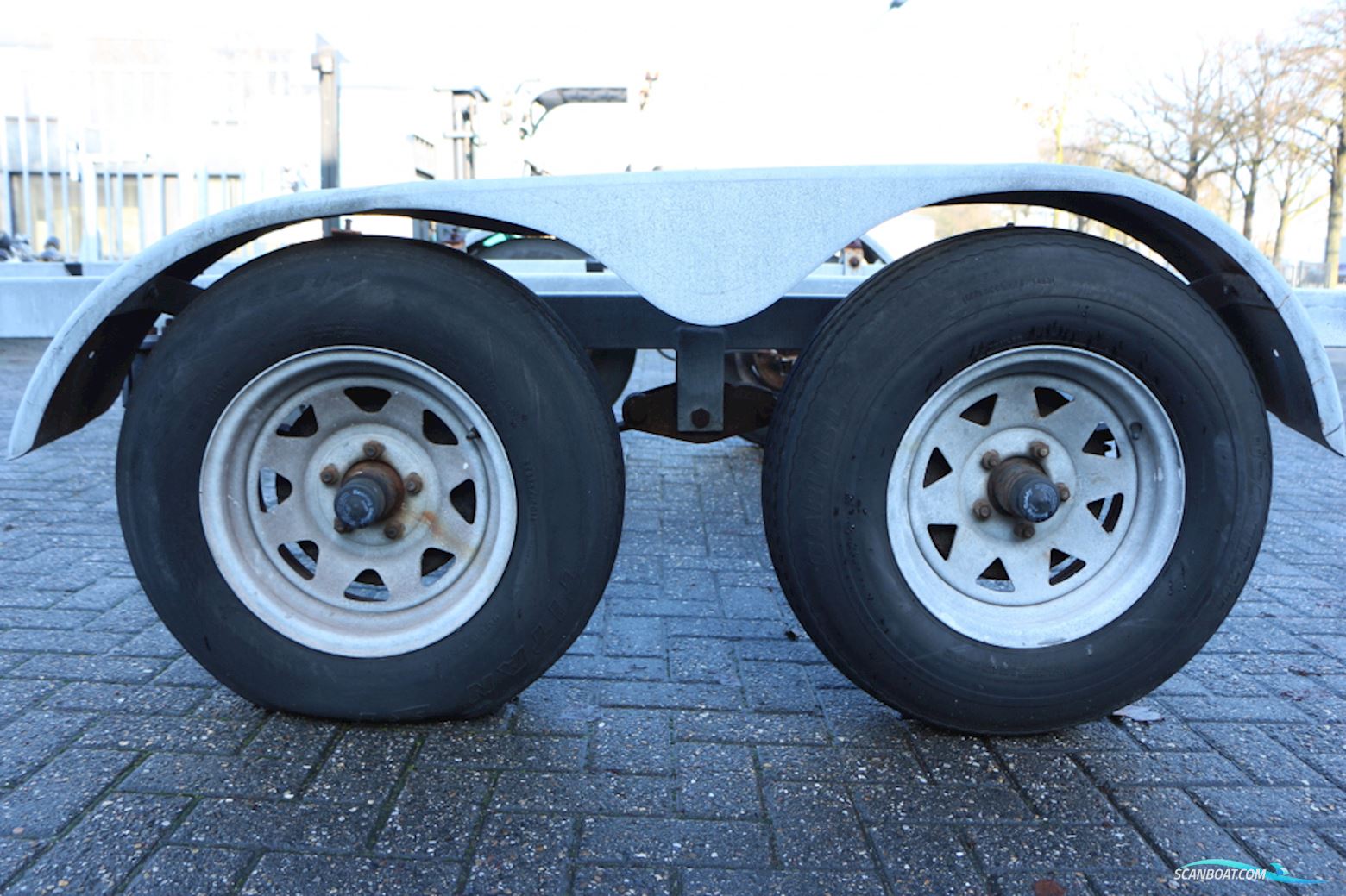 Stallingstrailer 2-Asser