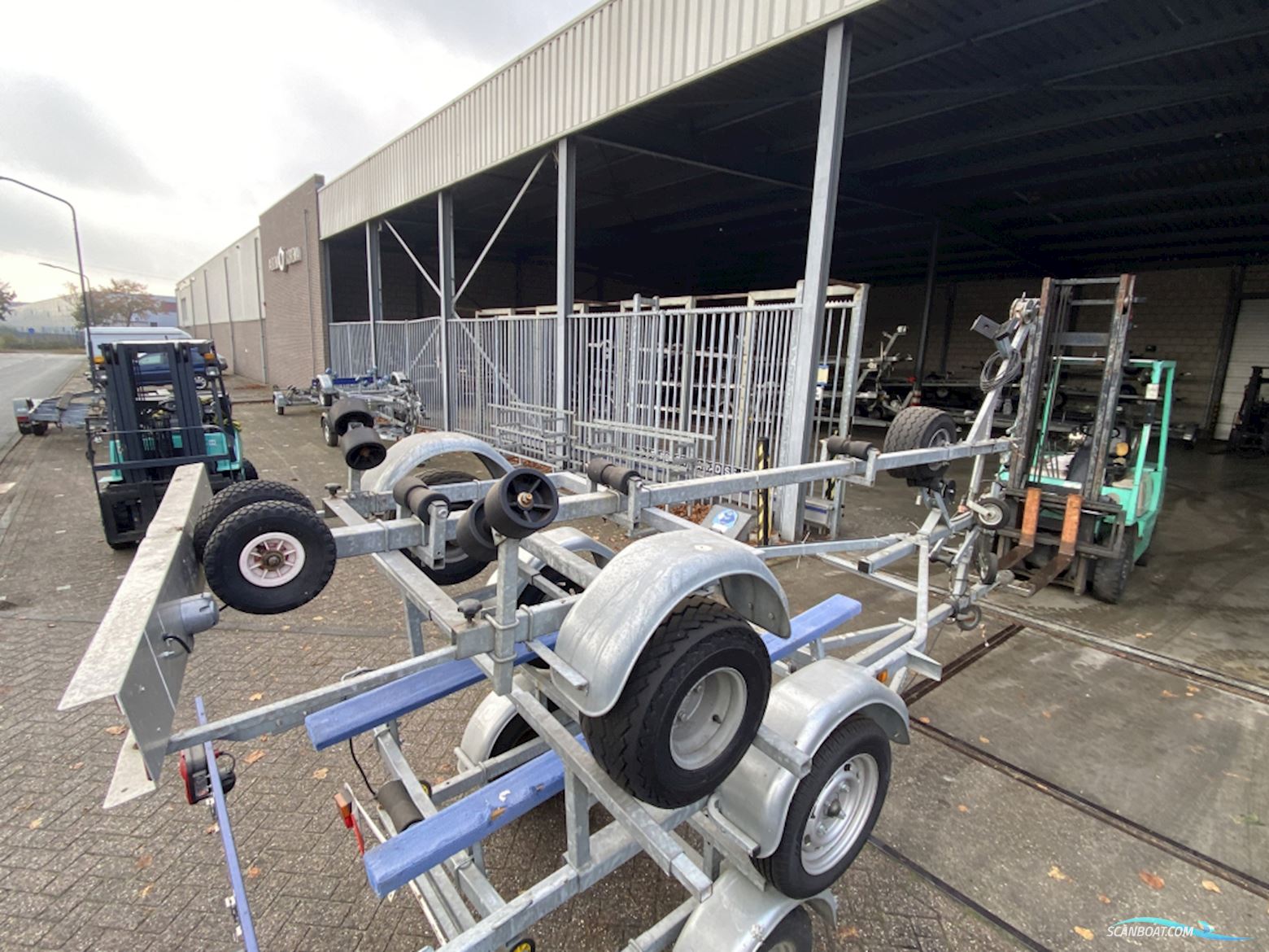 Stallingstrailer Enkelasser Bootstrailer 2024, Niederlande