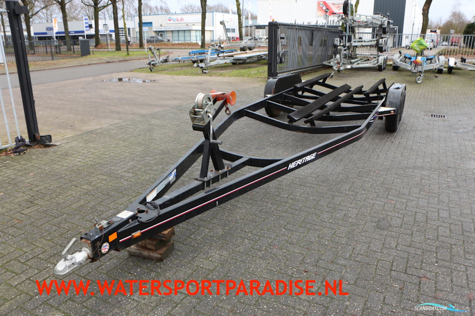 Stallingstrailer Heritage 2-Asser Stallingstrailer Zwart Coating Bootstrailer 2024, Niederlande