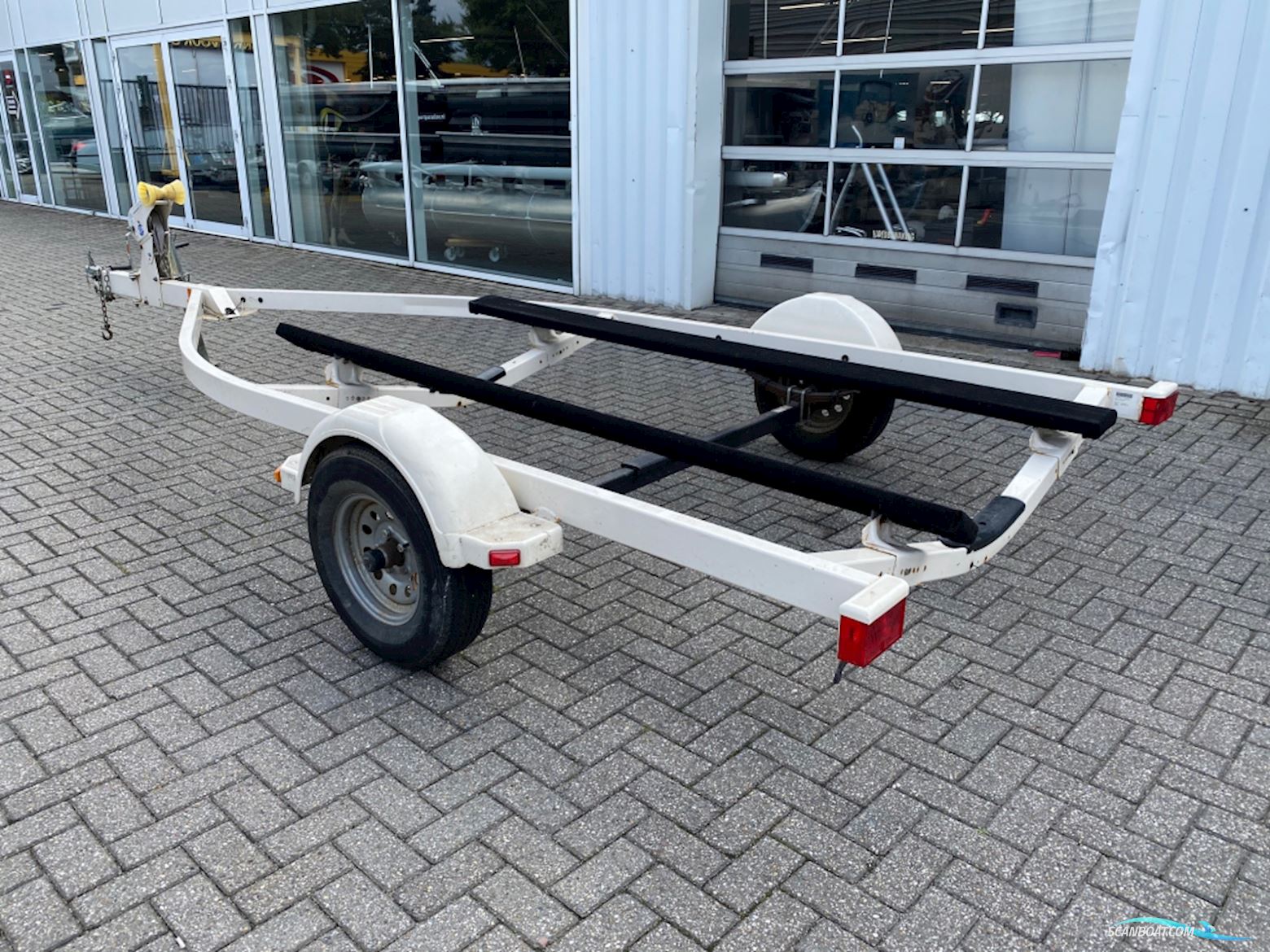 Usa Stallingstrailer 1-Asser