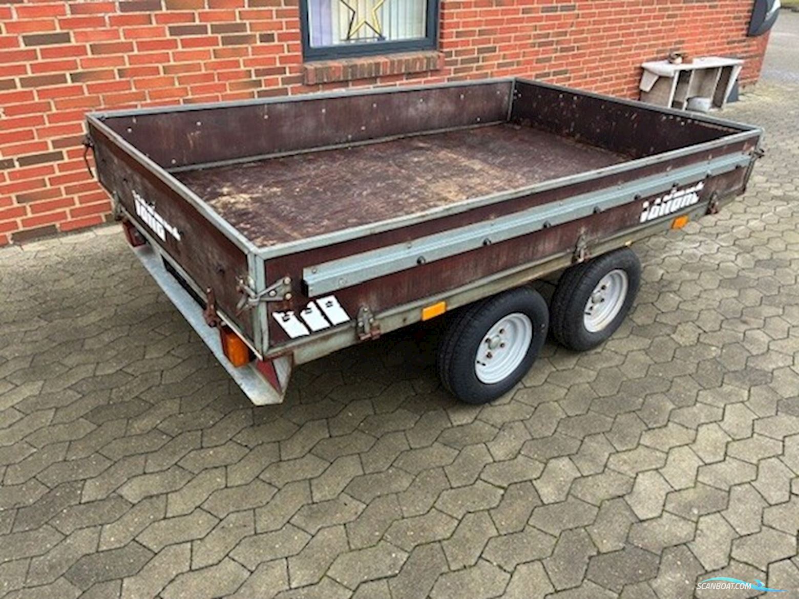 Variant 1003B Buggitrailer